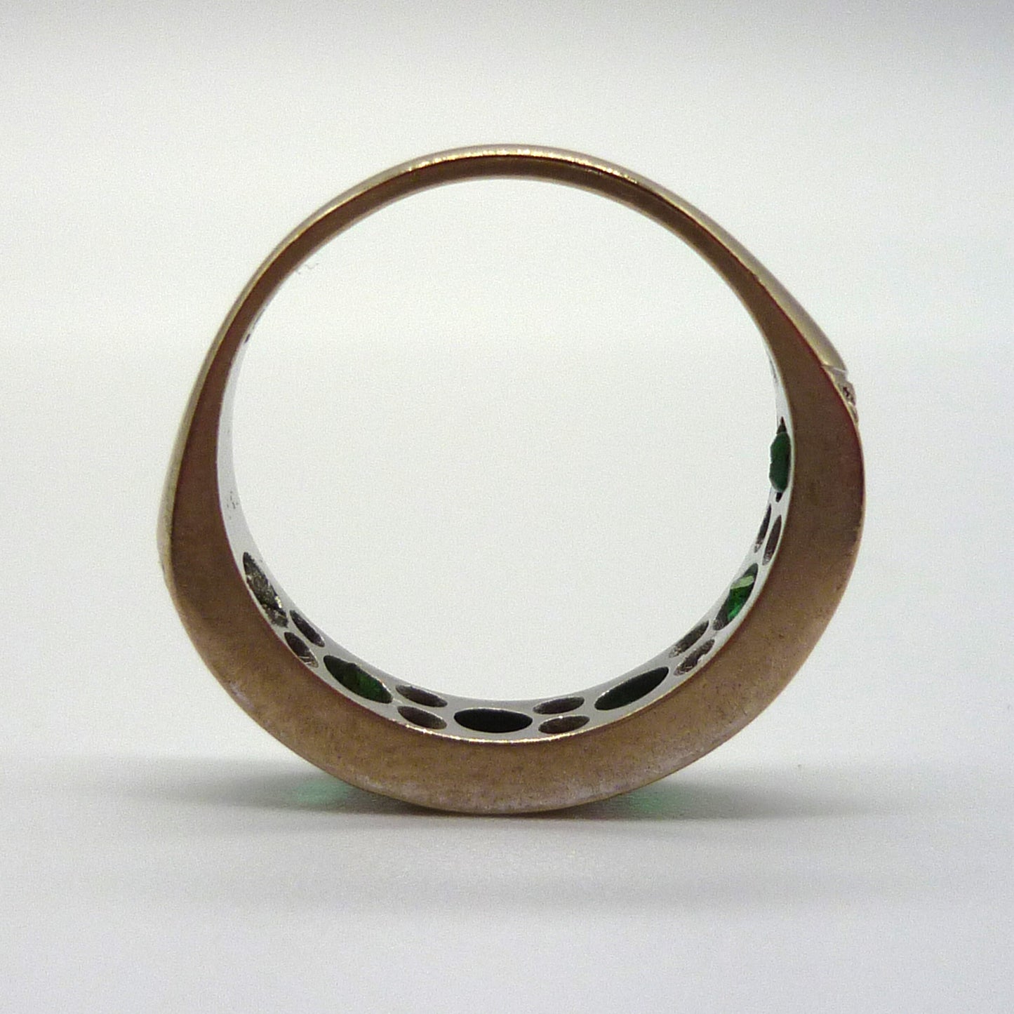 18k White Gold Emerald & Diamond Half Eternity Band