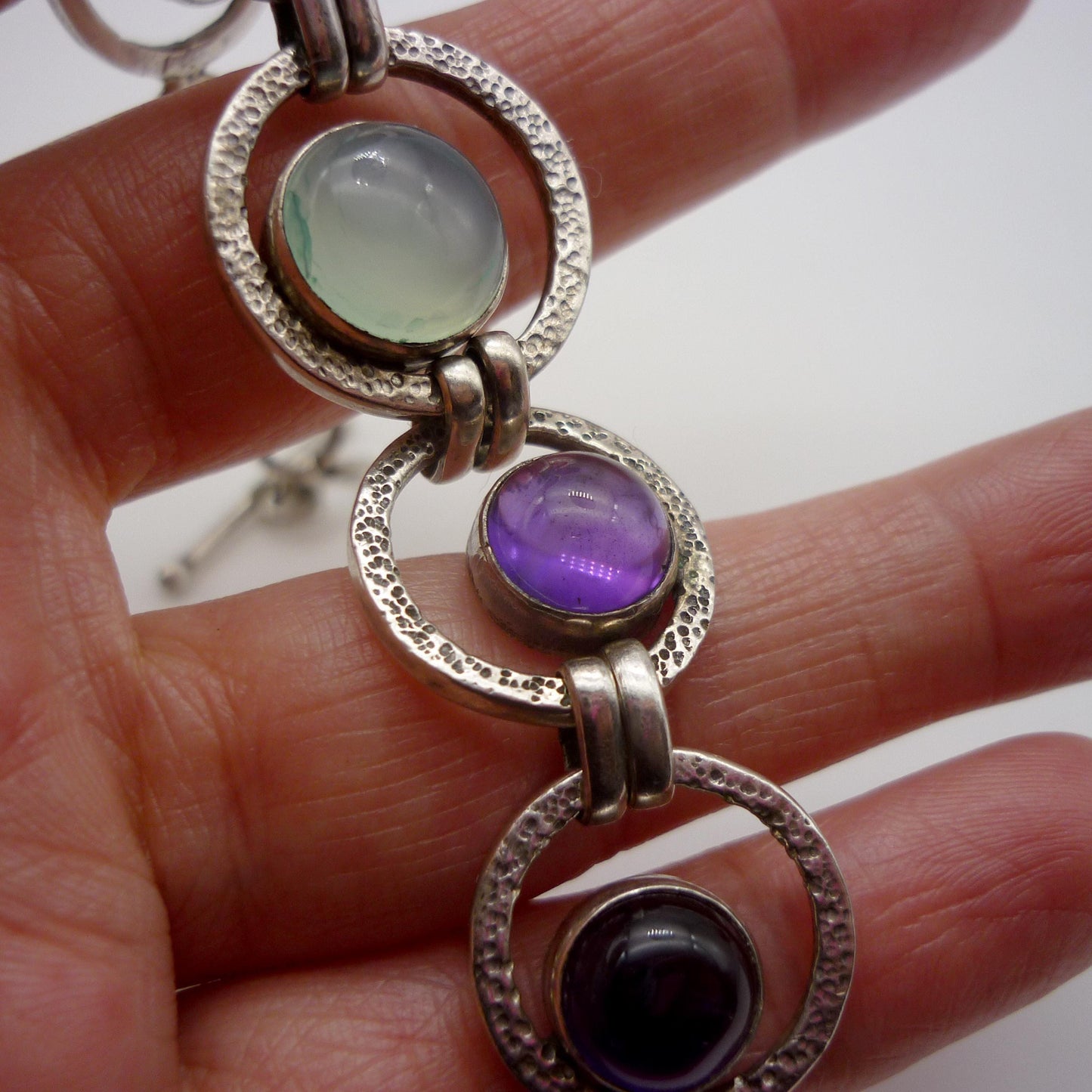 Blue Chalcedony & Amethyst Chain Link Silver Bracelet with Bezel Set Gemstone