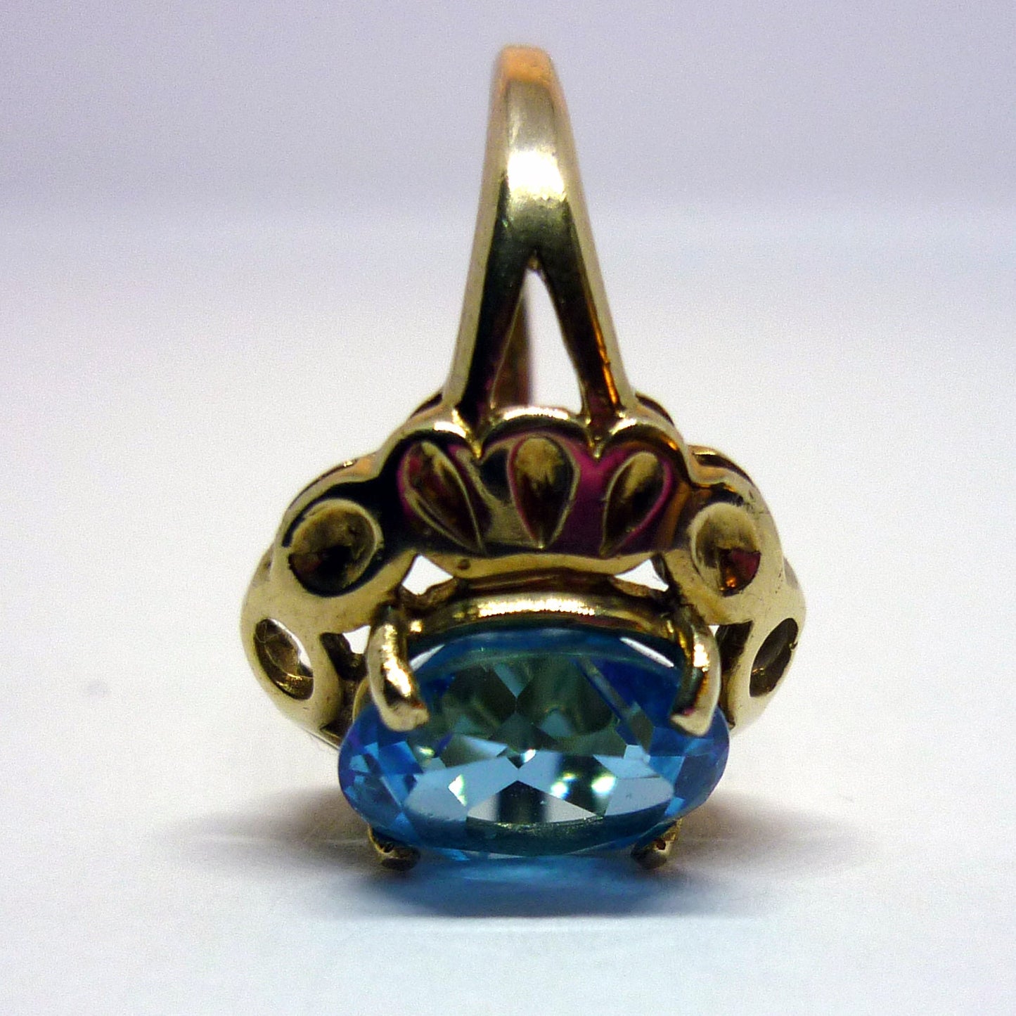 9k Gold Blue Topaz Ring: Filigree Statement Ring, Size 6.25
