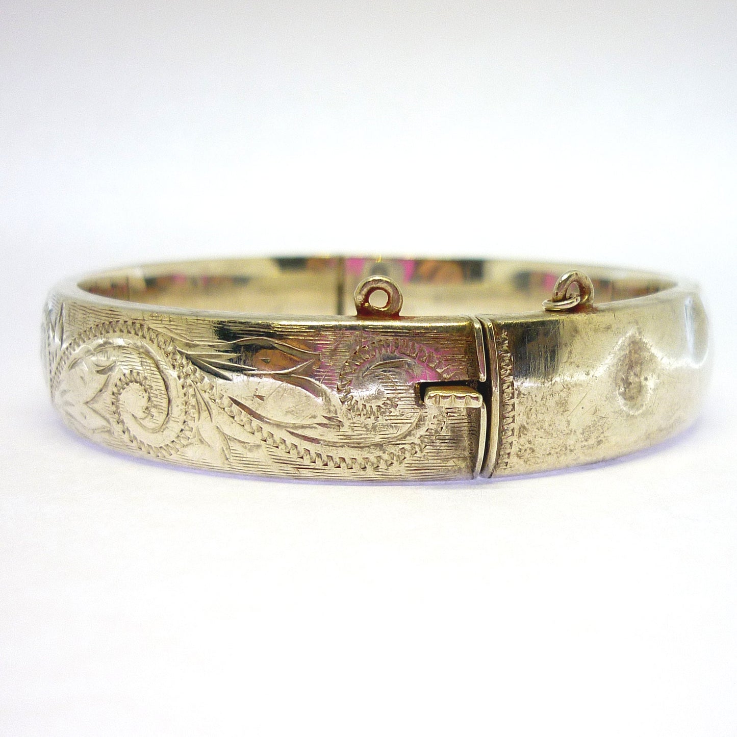Vintage Sterling Silver Hinged Bangle: Acanthus Leaf Floral Bracelet