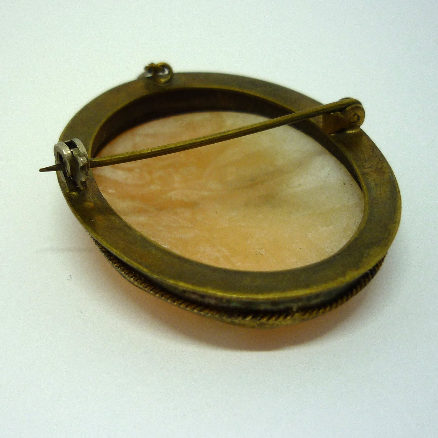 Vintage Cameo Brooch Pendant