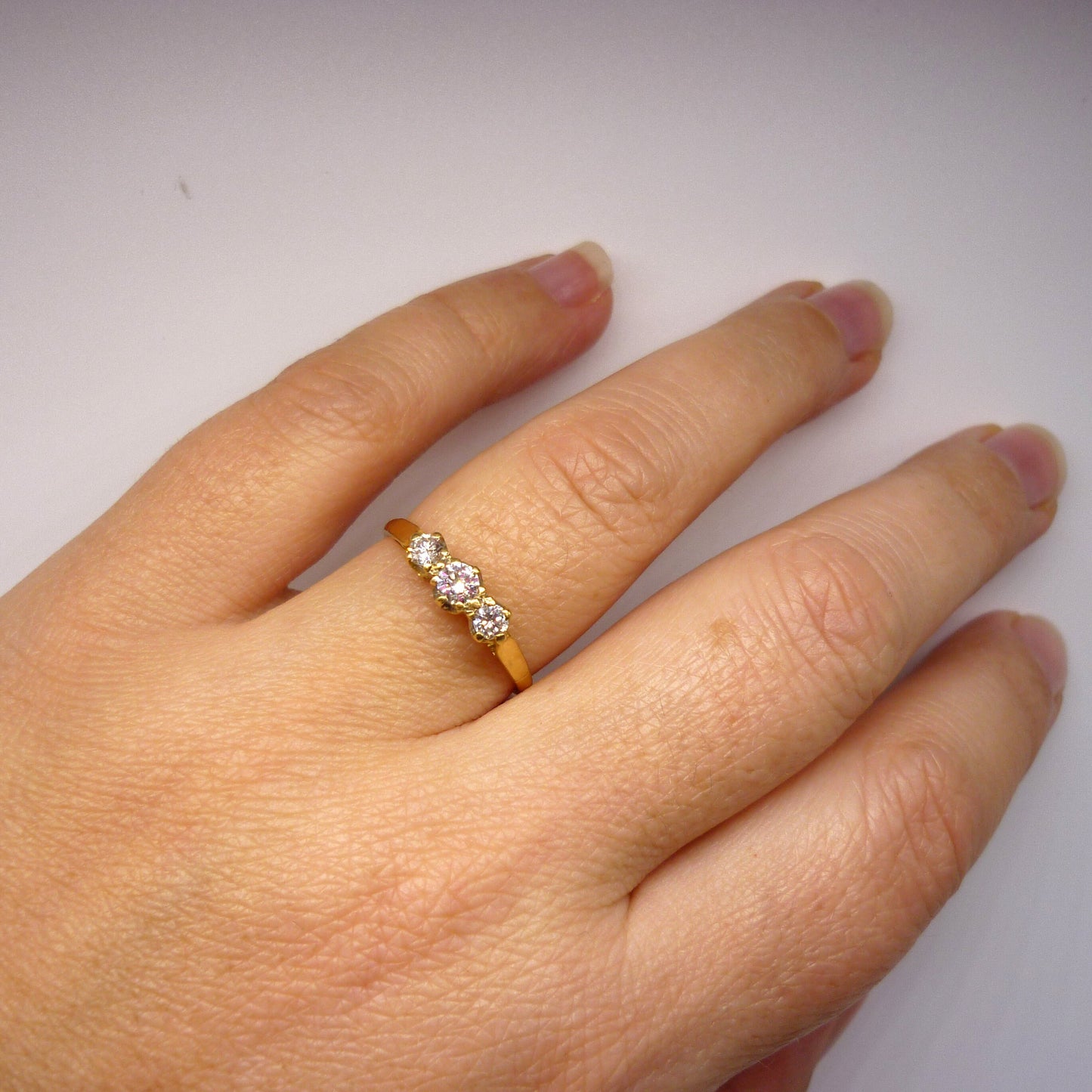 18k Yellow Gold 3 Stone 0.2ct Diamond Ring Size 6.25