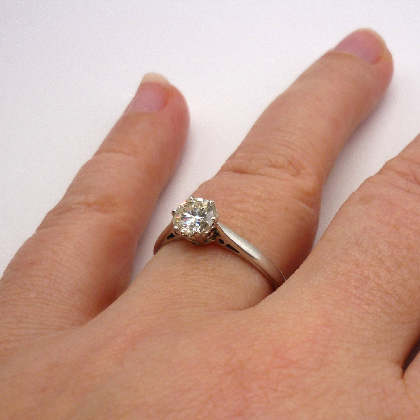 Vintage Brilliant Cut Diamond Solitaire in 18k White Gold, Traditional Engagement Ring Size 6.75