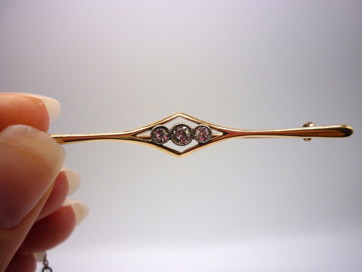 Antique 15ct Gold Bar Brooch with 3 Old Cut Diamonds