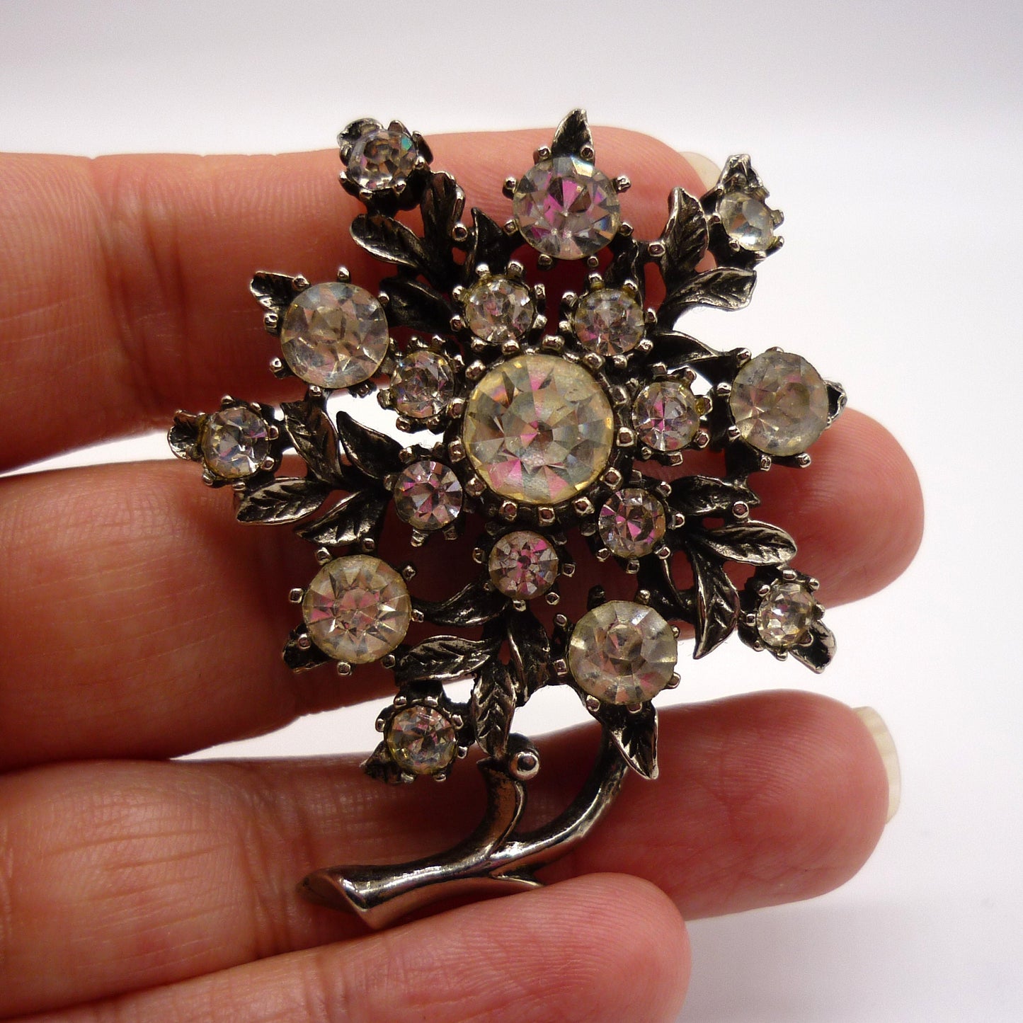 1950's Rhinestone Flower Brooch