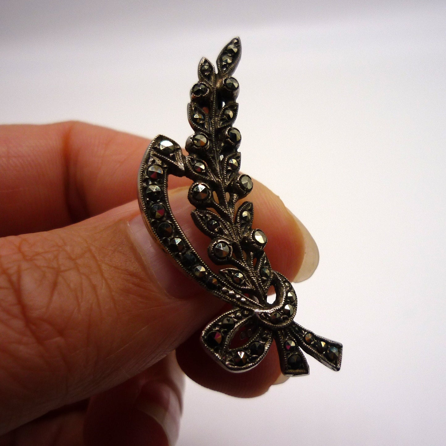 Marcasite  Flower Stem & Bow Brooch