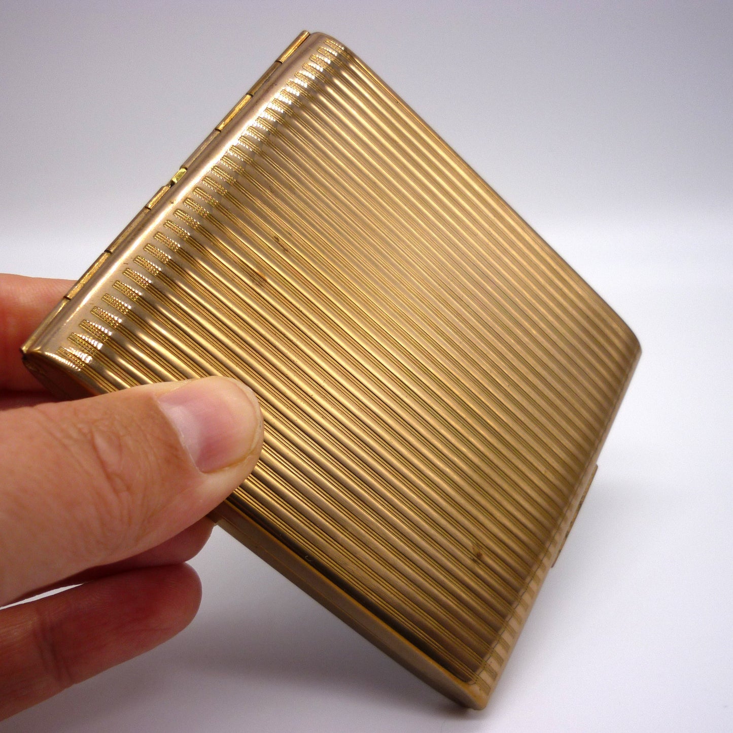 Unused Stratton Compact with Sifter, Puff and Mirror