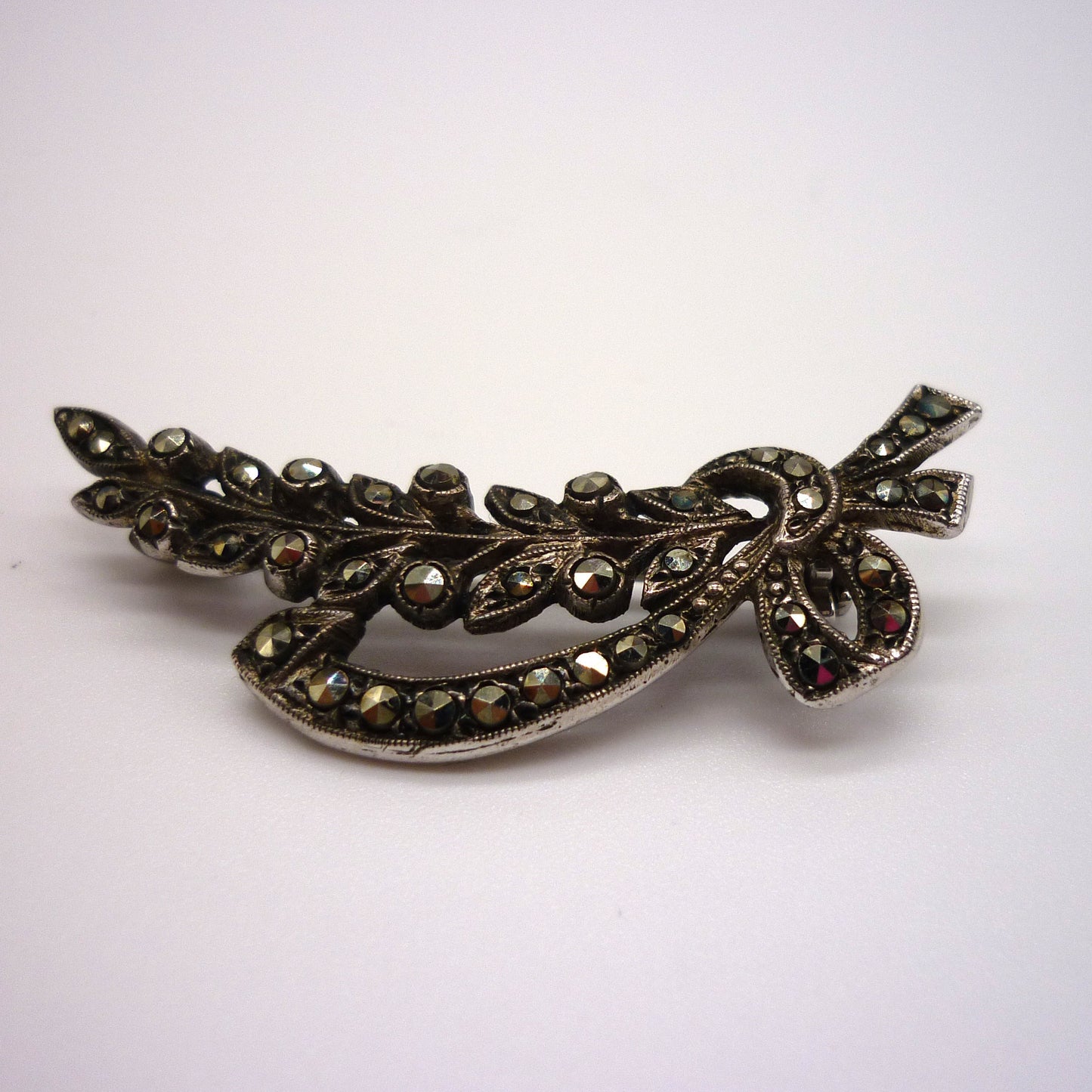 Marcasite  Flower Stem & Bow Brooch