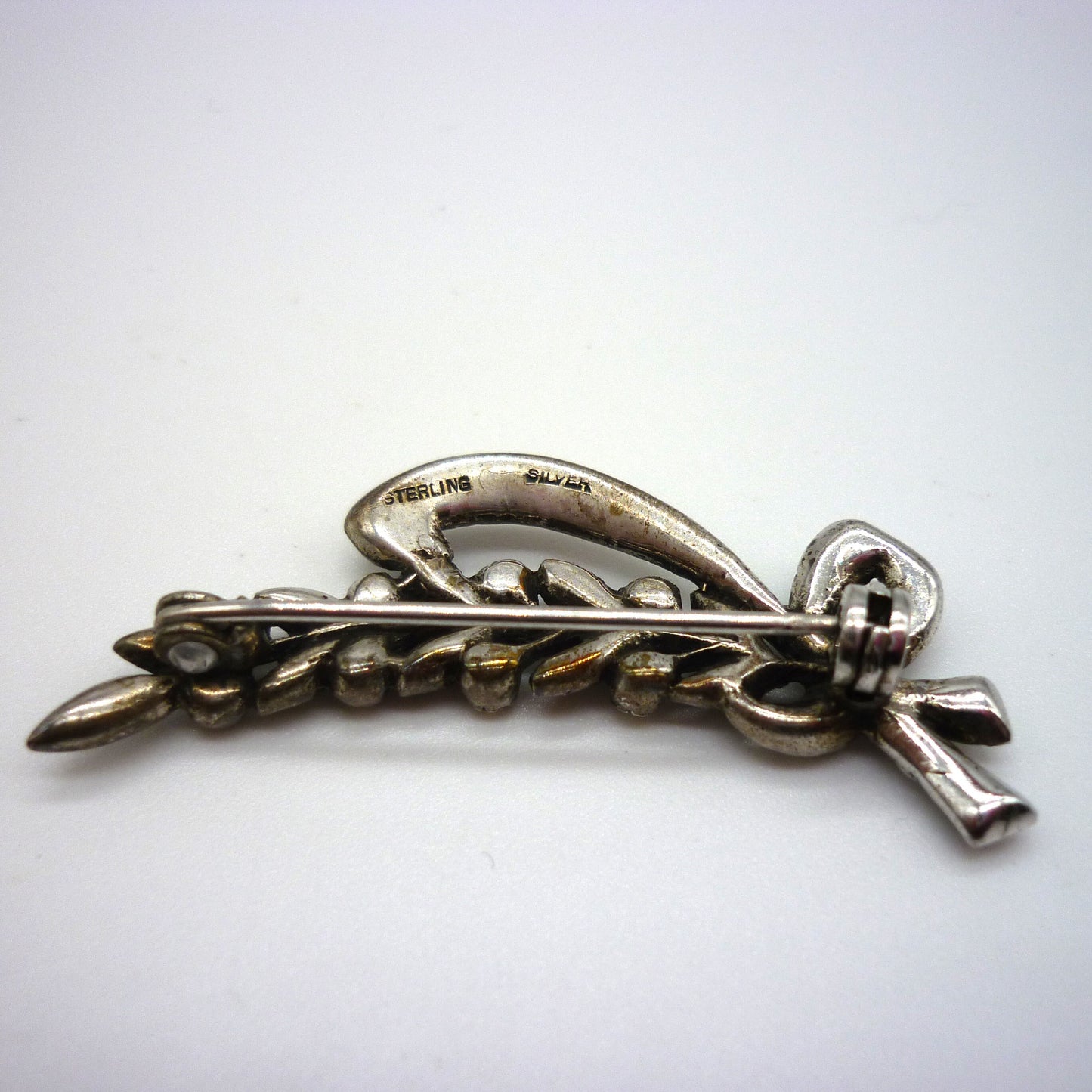 Marcasite  Flower Stem & Bow Brooch