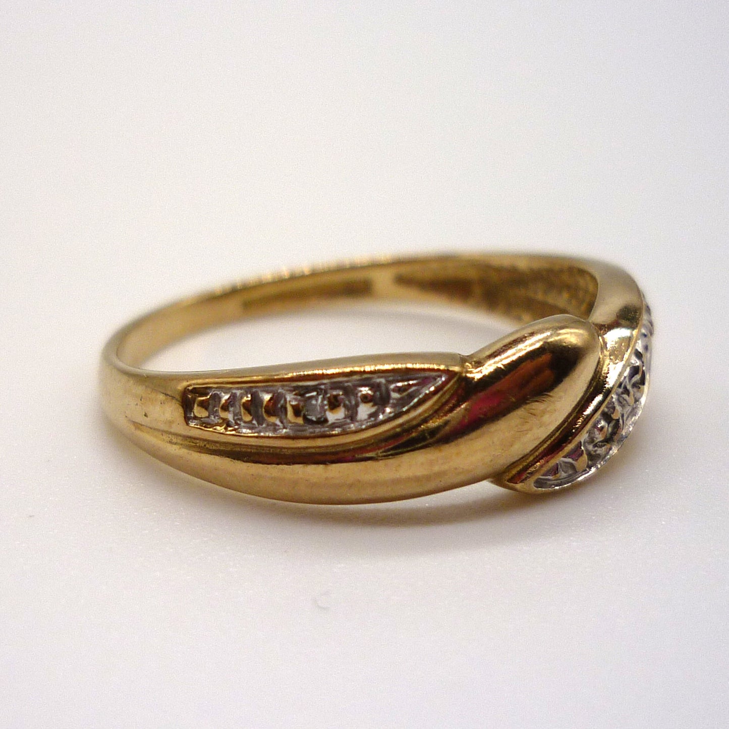 Yellow & White Gold Illusion Set Diamond Crossover Ring Size 6