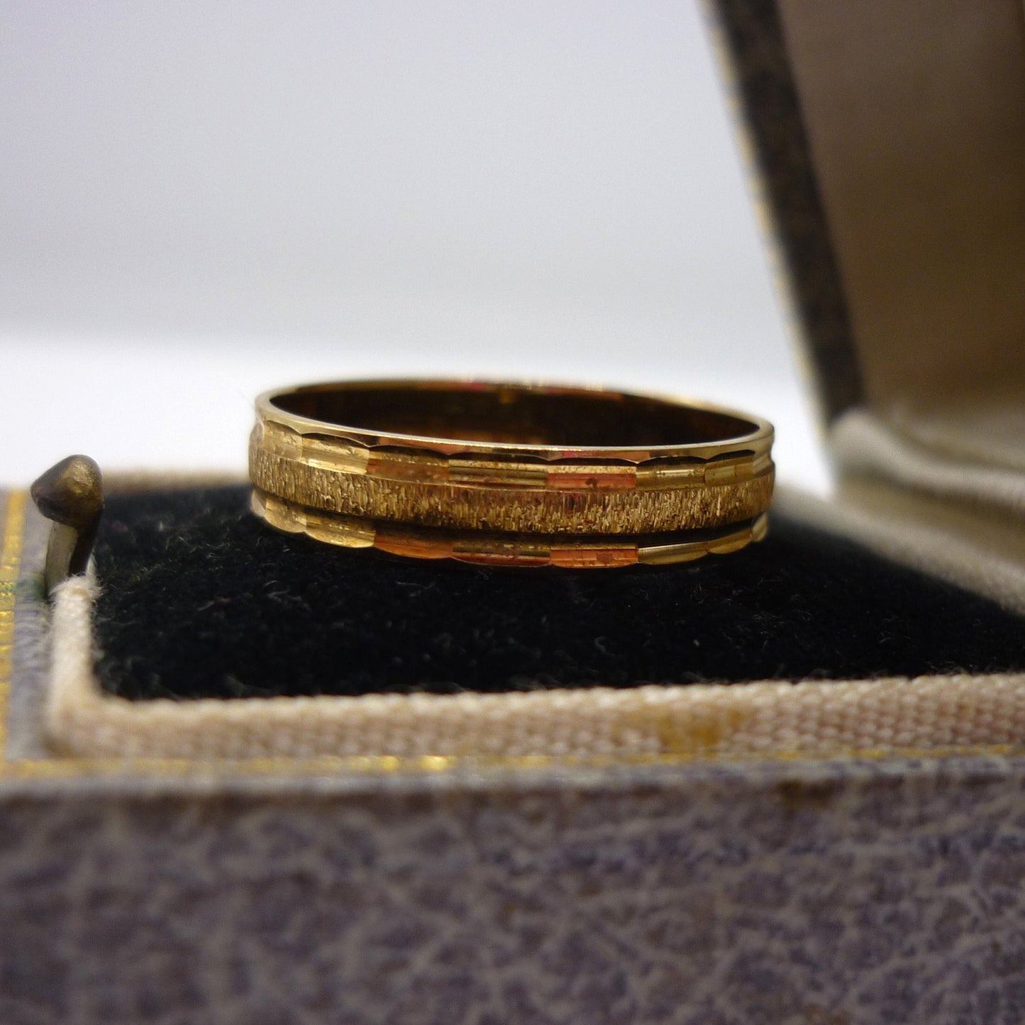 Textured Wedding Band, 18ct Gold Ring Size 6.25