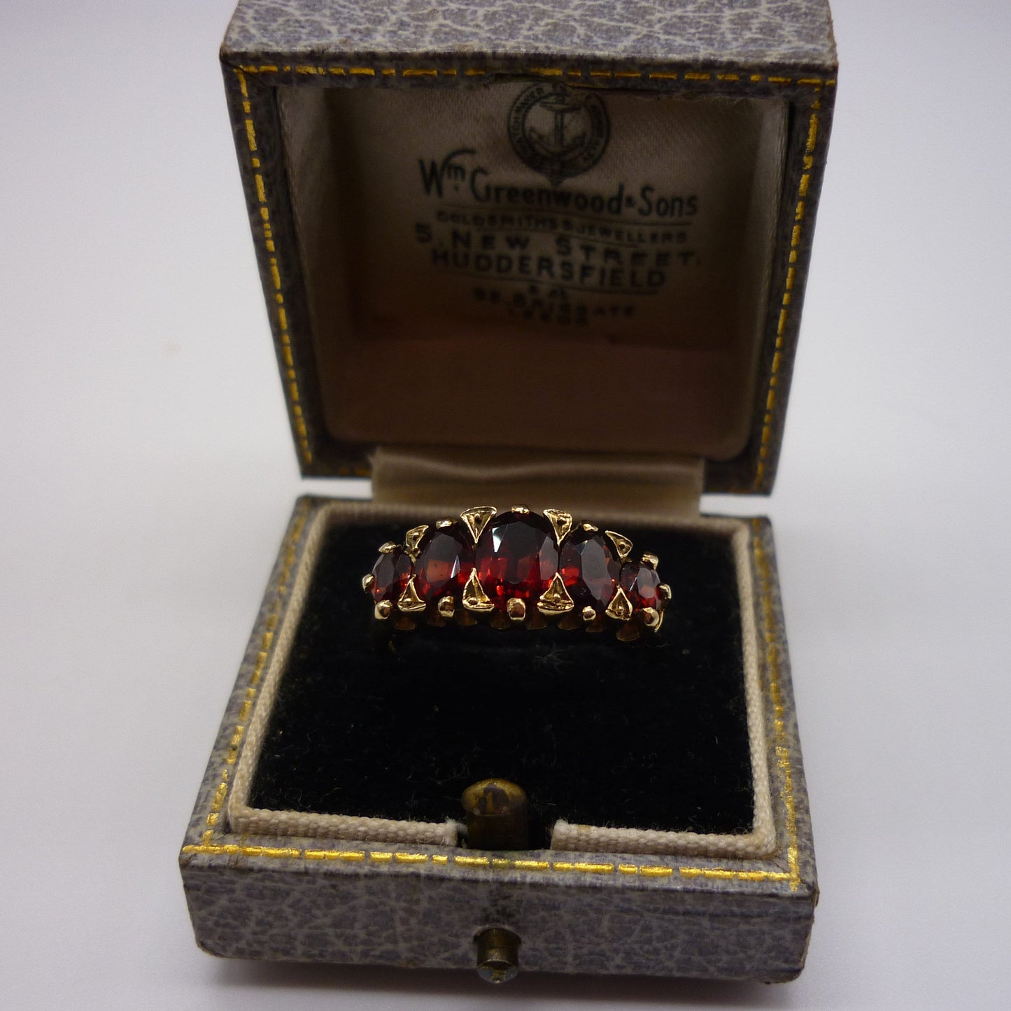 Vintage Yellow Gold and Garnet Ring Size 7.25