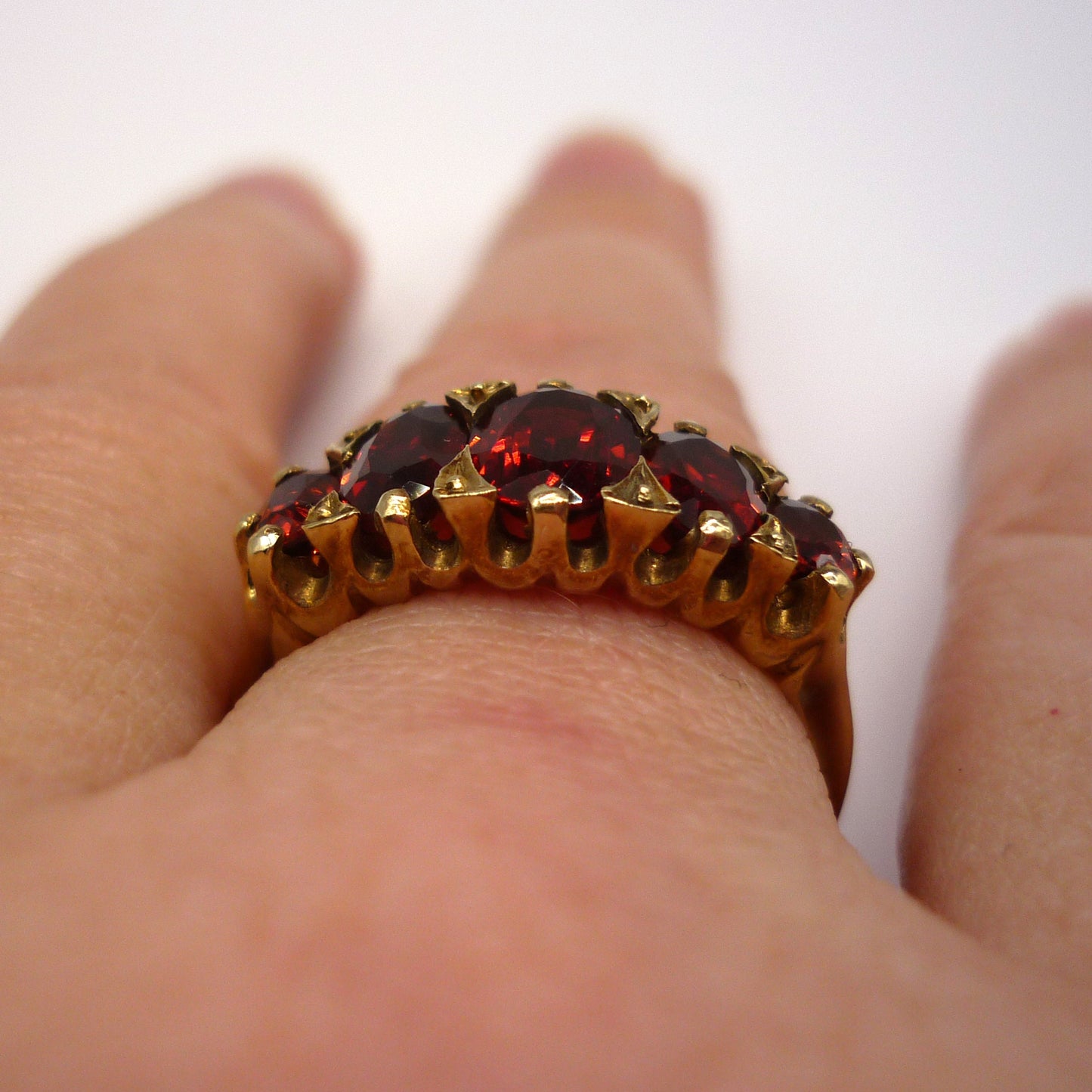Vintage Yellow Gold and Garnet Ring Size 7.25