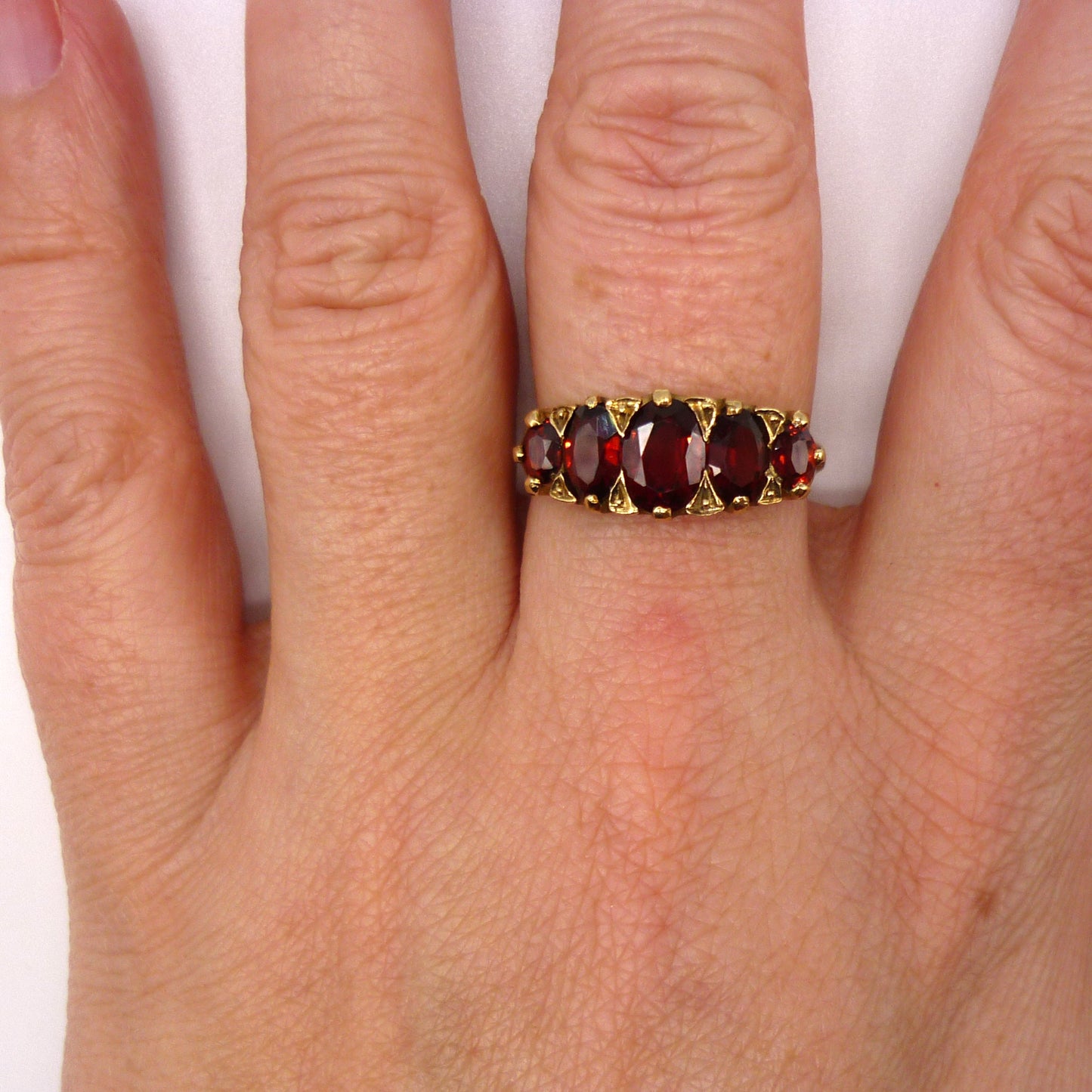 Vintage Yellow Gold and Garnet Ring Size 7.25