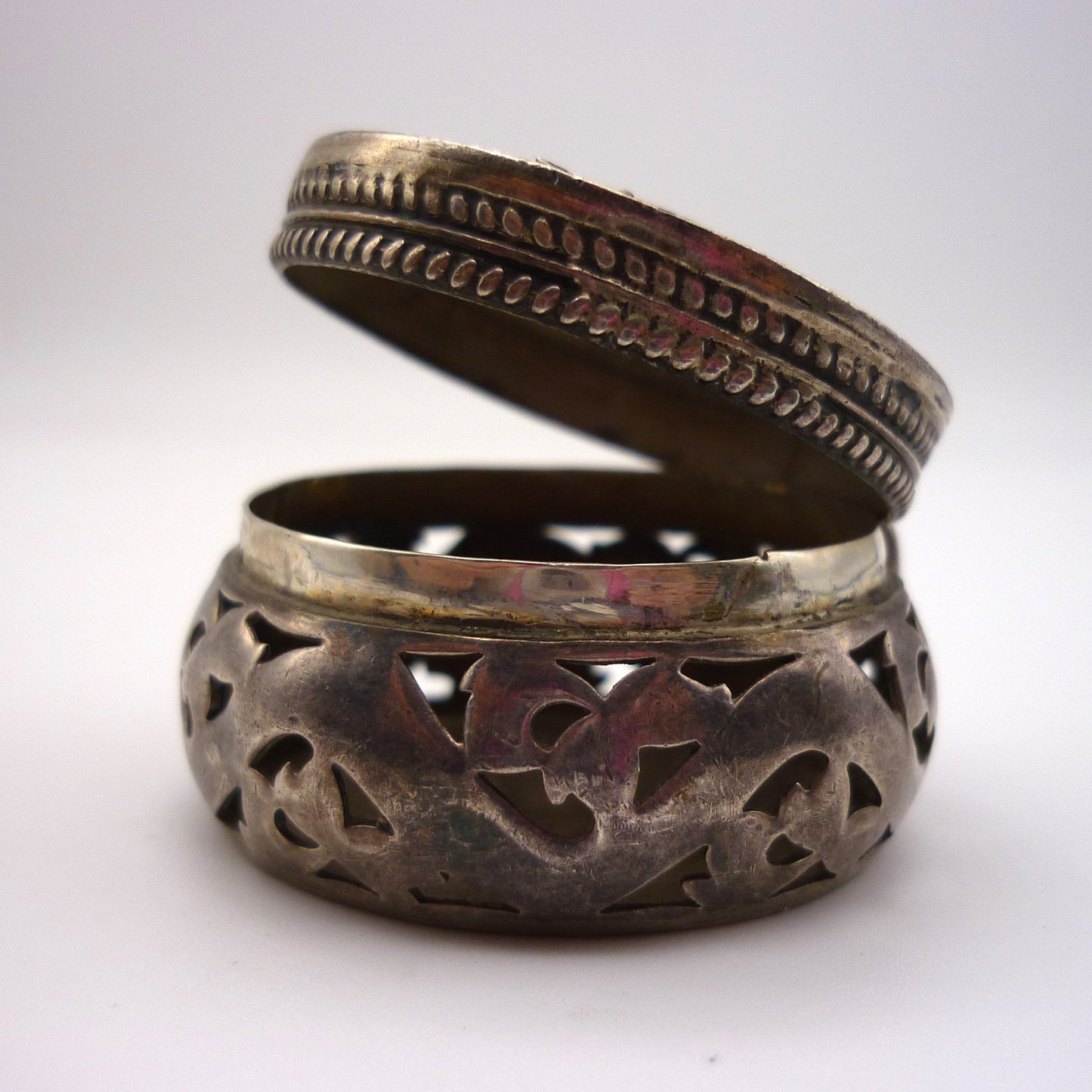 Antique Little Silver Filigree Pill Pot