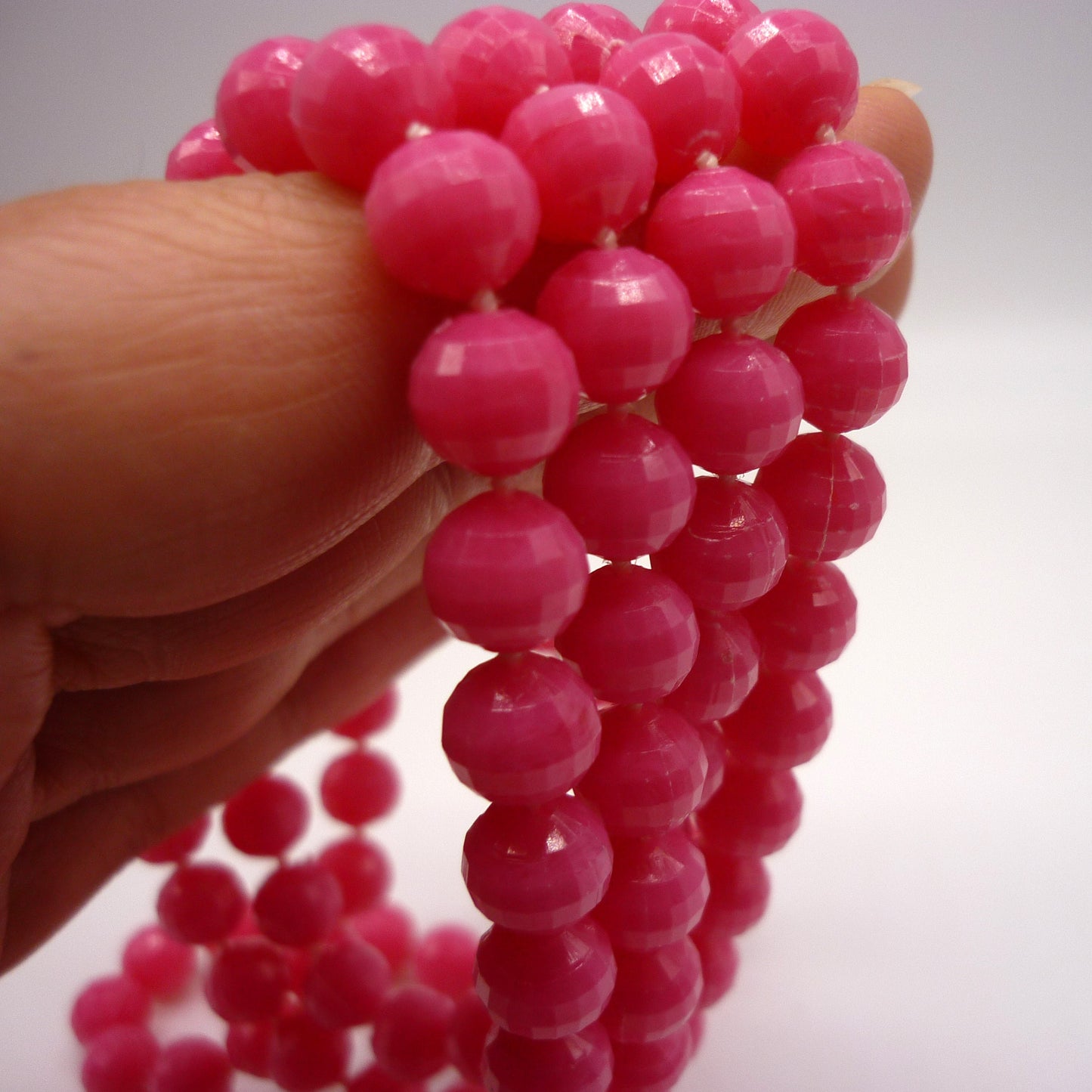 Vintage Pink Faceted Plastic Bead Necklace