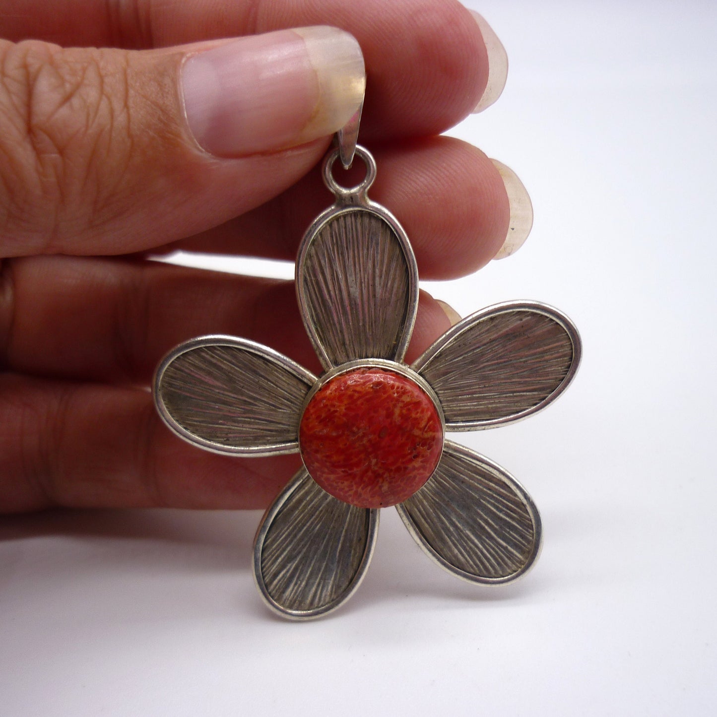 Large Silver Flower Pendant with Red Stone Centre on Diamond Cut Curb Chain