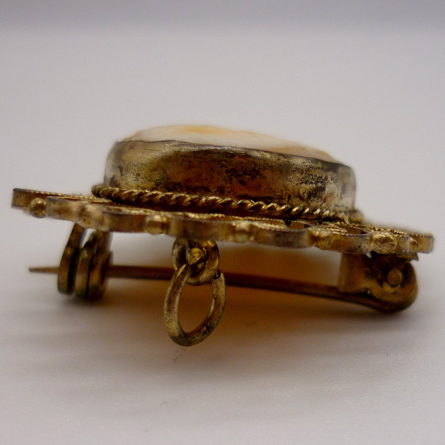 Antique Cameo Brooch Pendant