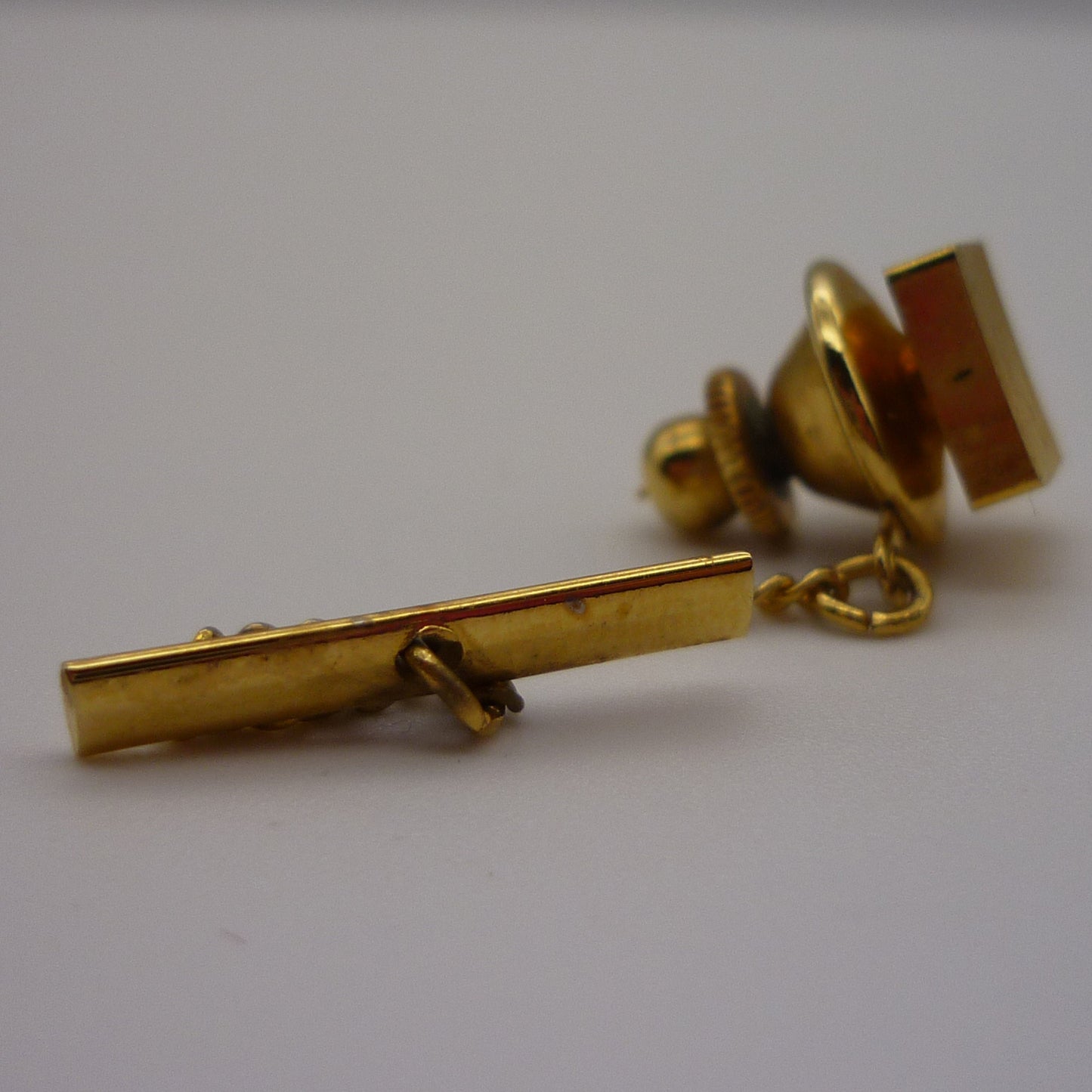 Vintage Gold Tone Metal Tie Tack, Square Ridged Tie Pin