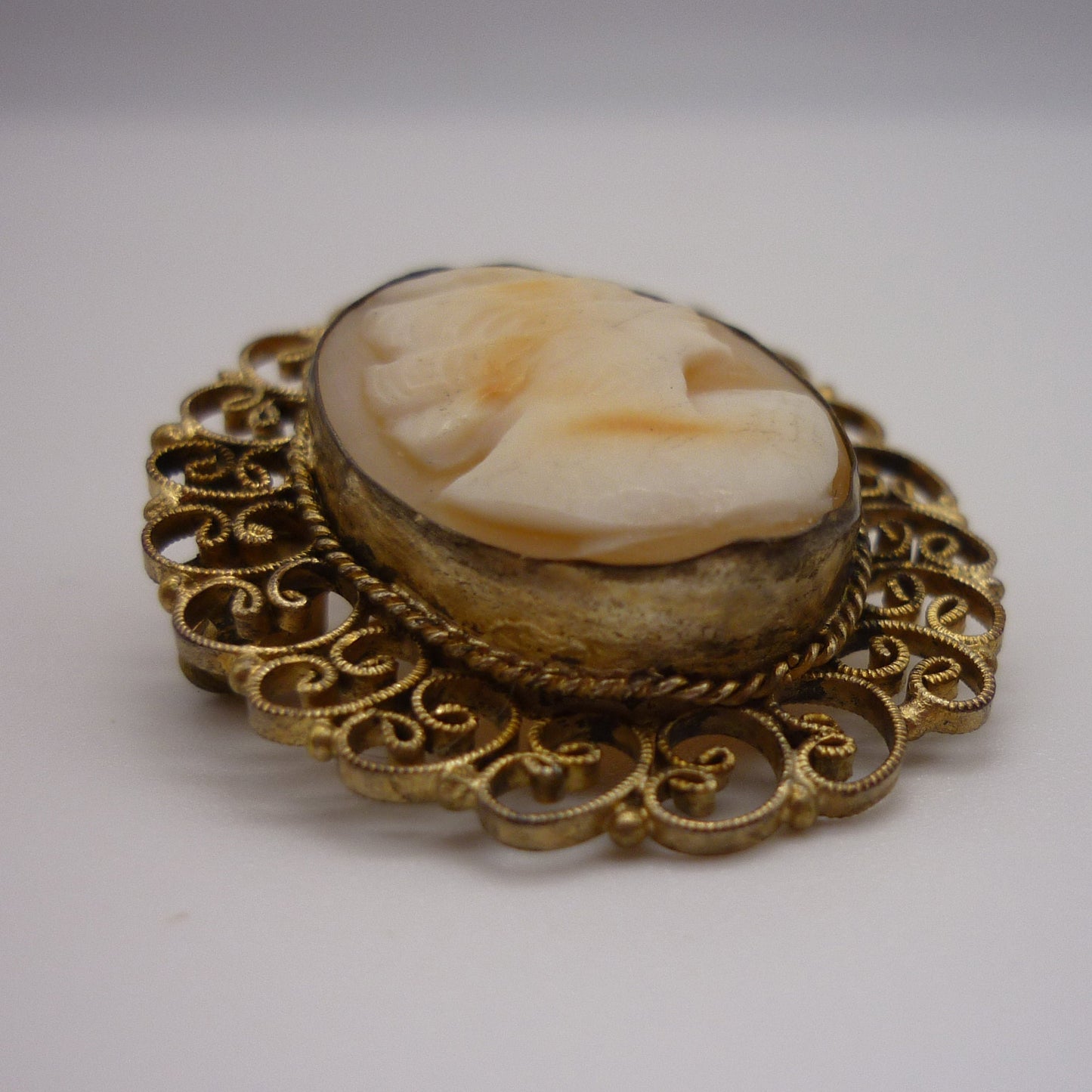 Antique Cameo Brooch Pendant