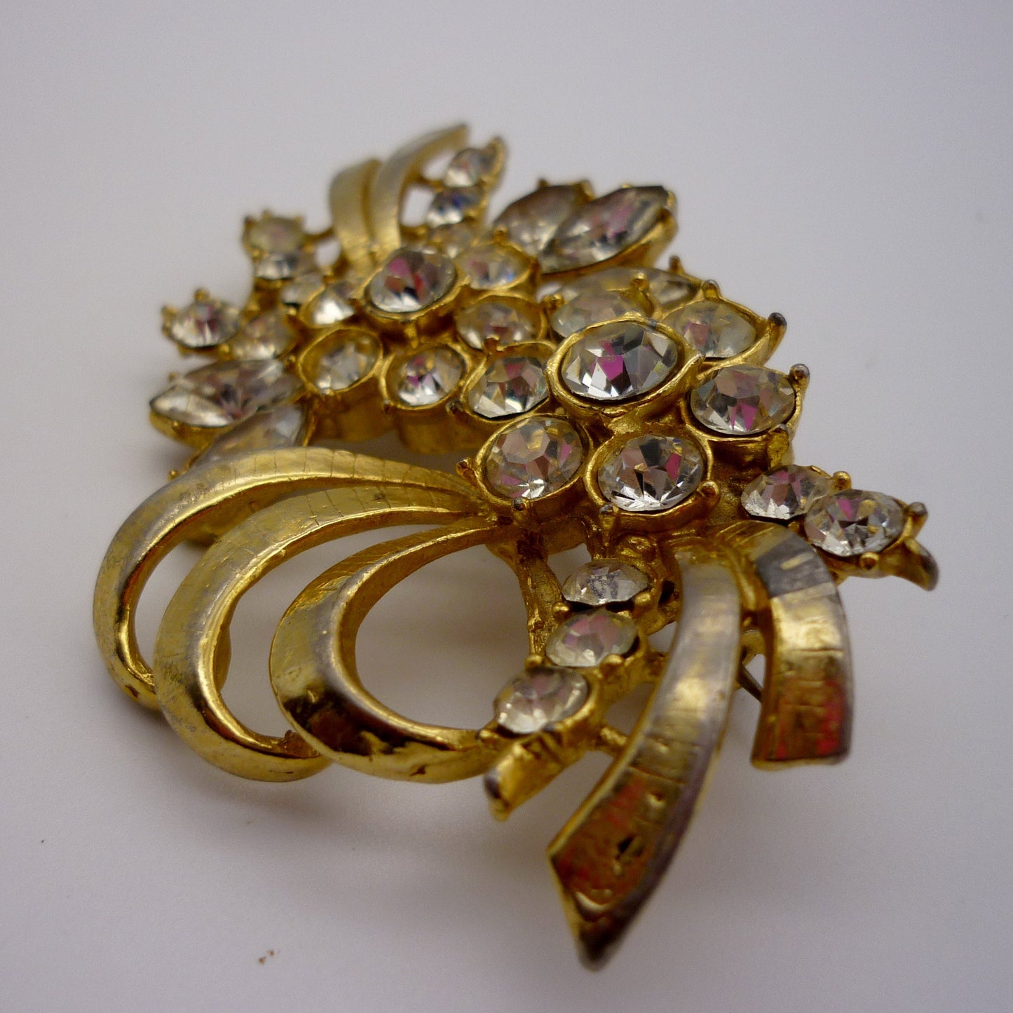 Large Vintage Rhinestone Gold Tone Flower Brooch