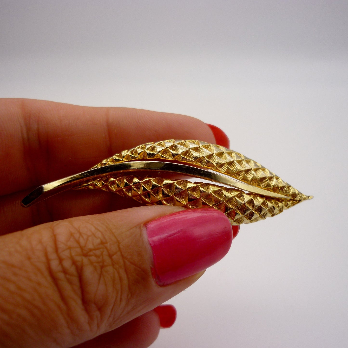Vintage Leaf Brooch