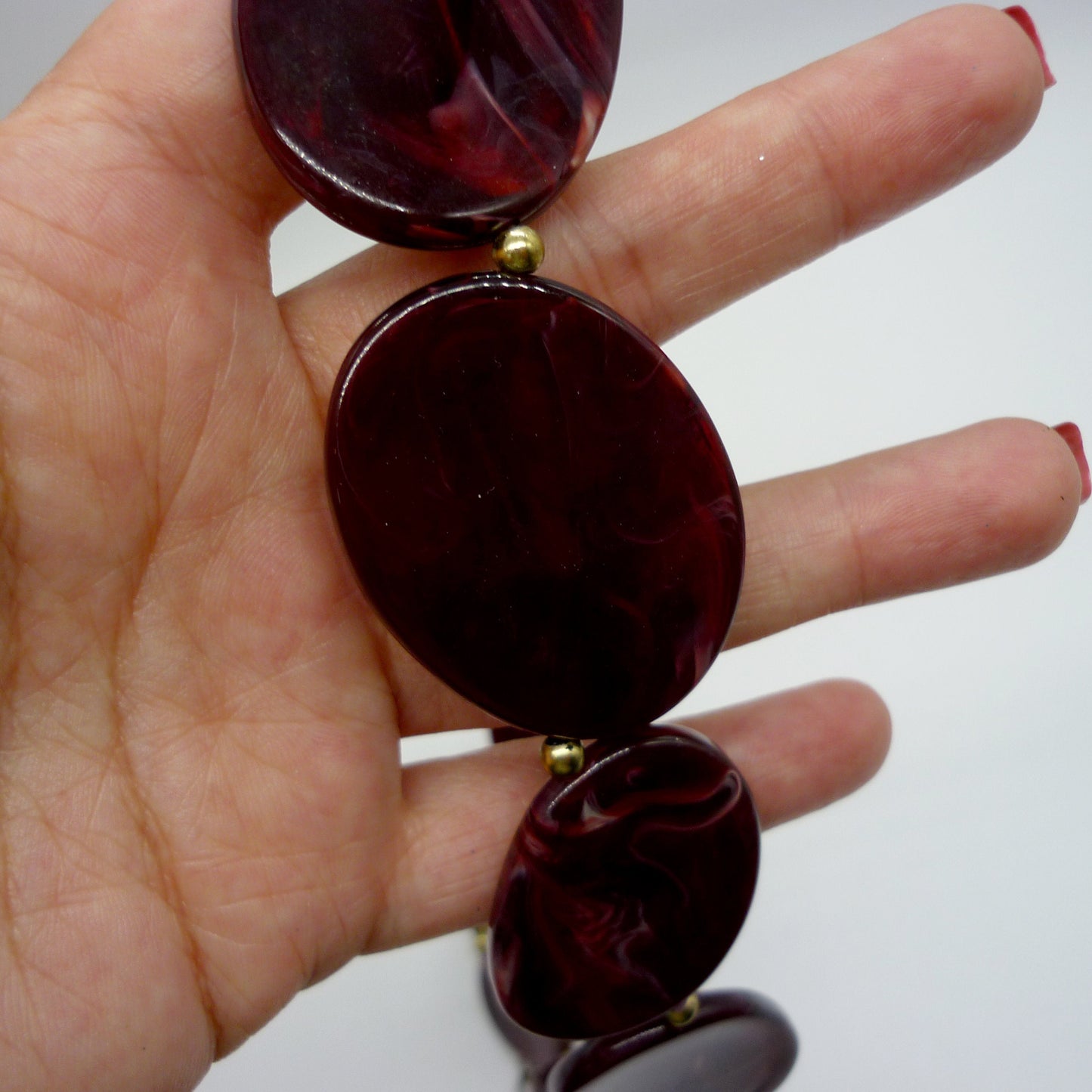 Marbled Flat Oval Plastic Beaded Necklace