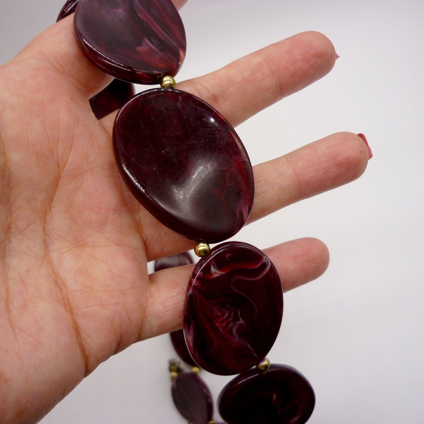 Marbled Flat Oval Plastic Beaded Necklace