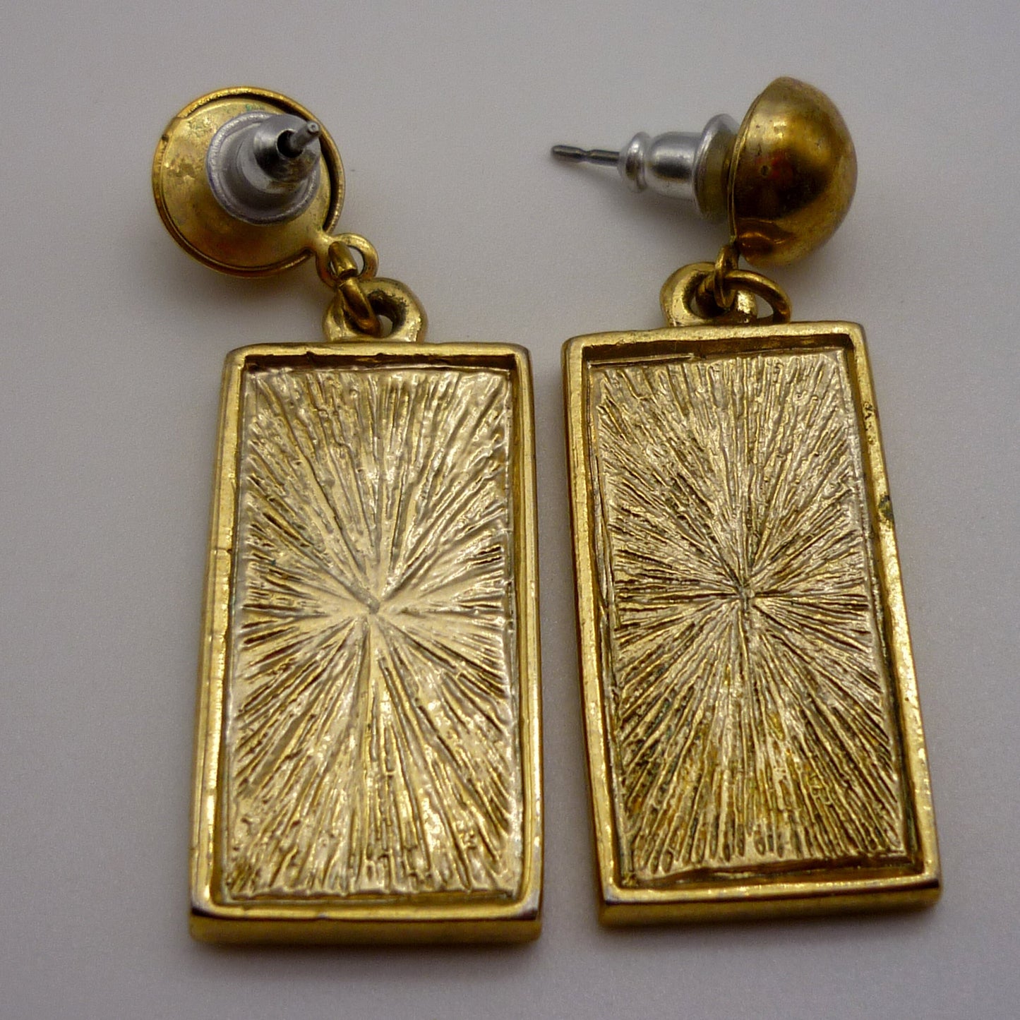 Geometric Gold Tone Pendant Necklace & Earring Set