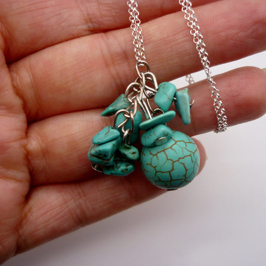 Vintage Costume Turquoise Beaded Pendant on Dainty Silver Belcher Chain