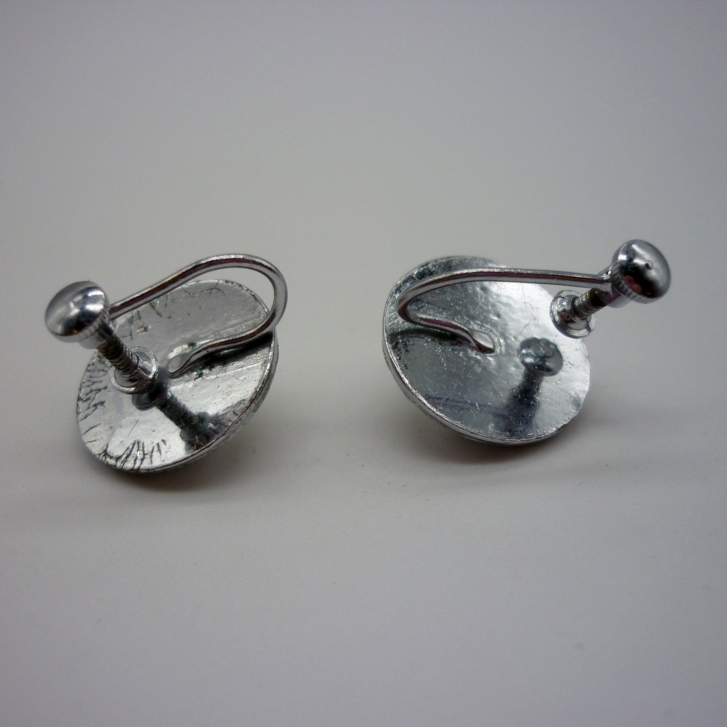 Vintage Screw Back Crystal Rhinestone Earrings