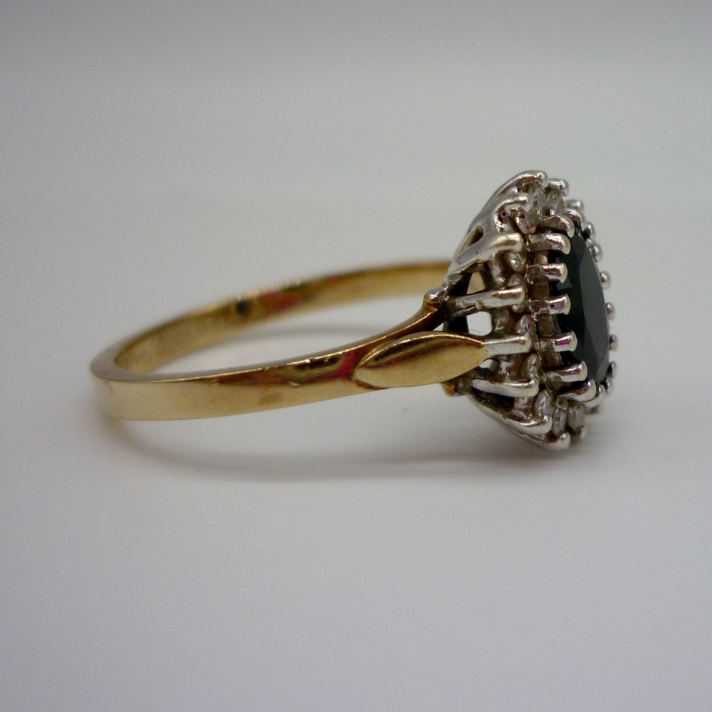 Vintage 9ct Yellow Gold Sapphire Diamond Halo Ring - UK Size N/0