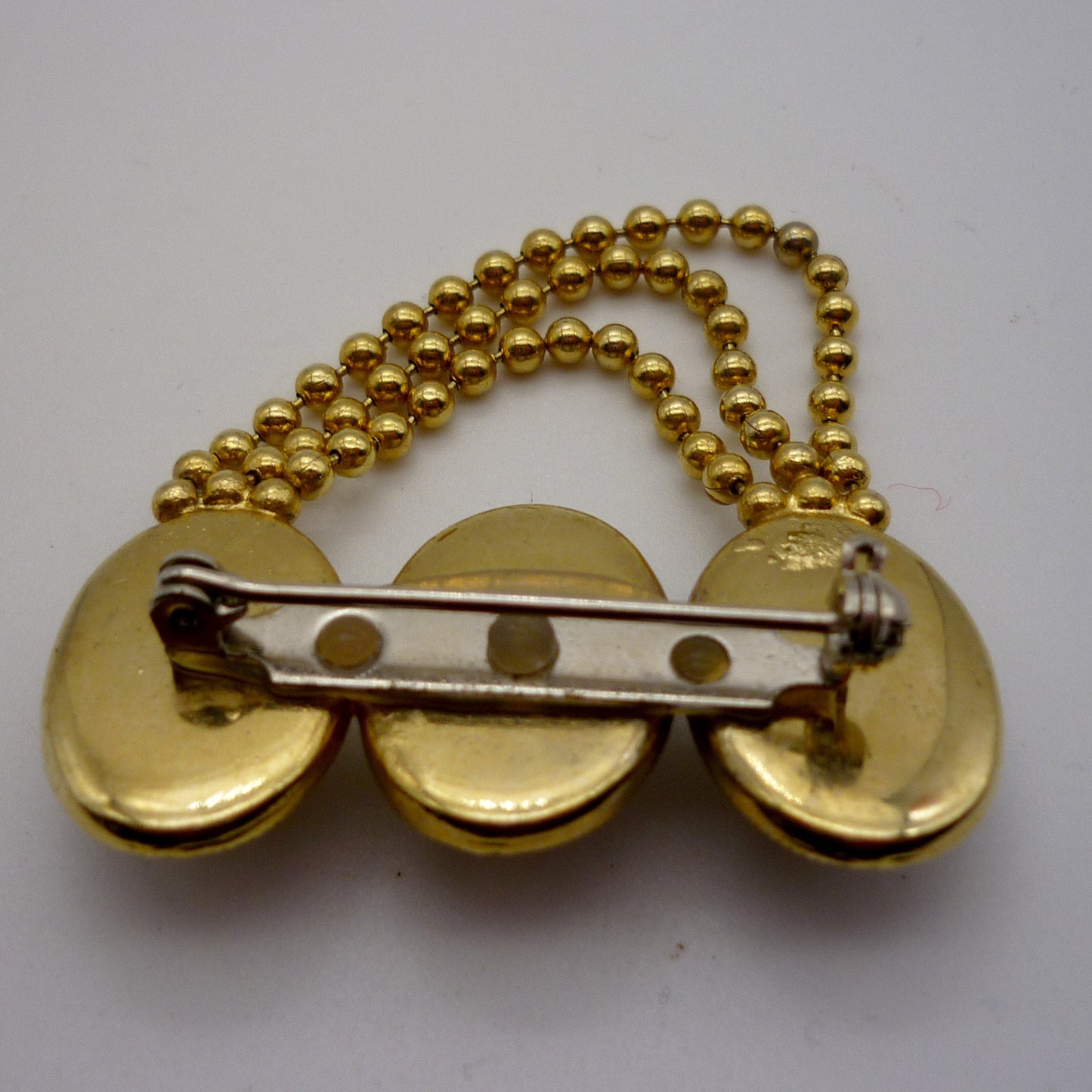 Vintage Faux Pearl and Gold Tone Chain Brooch