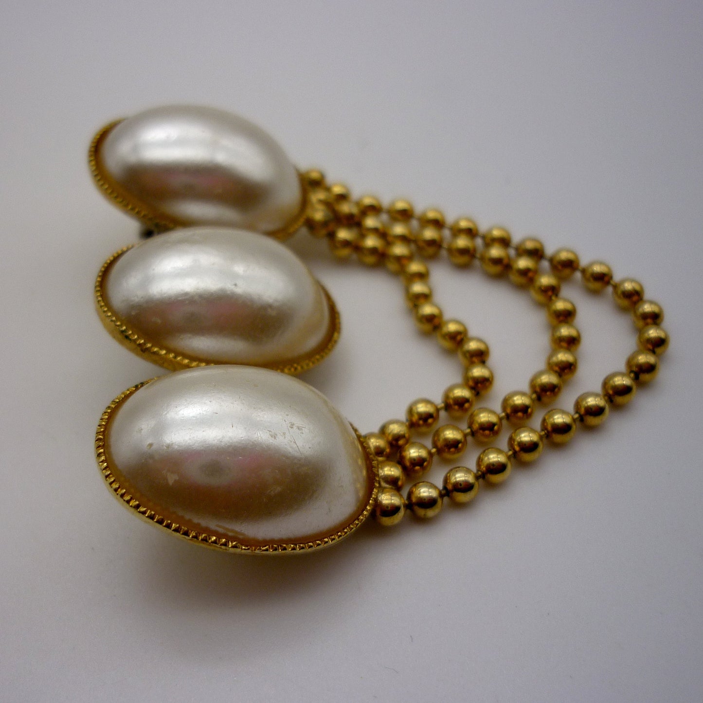 Vintage Faux Pearl and Gold Tone Chain Brooch
