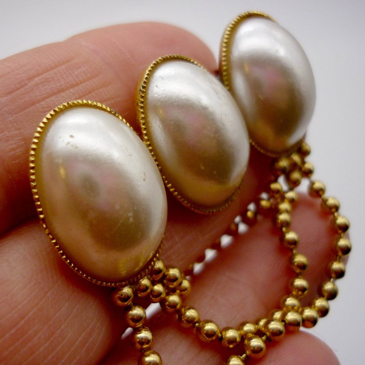 Vintage Faux Pearl and Gold Tone Chain Brooch