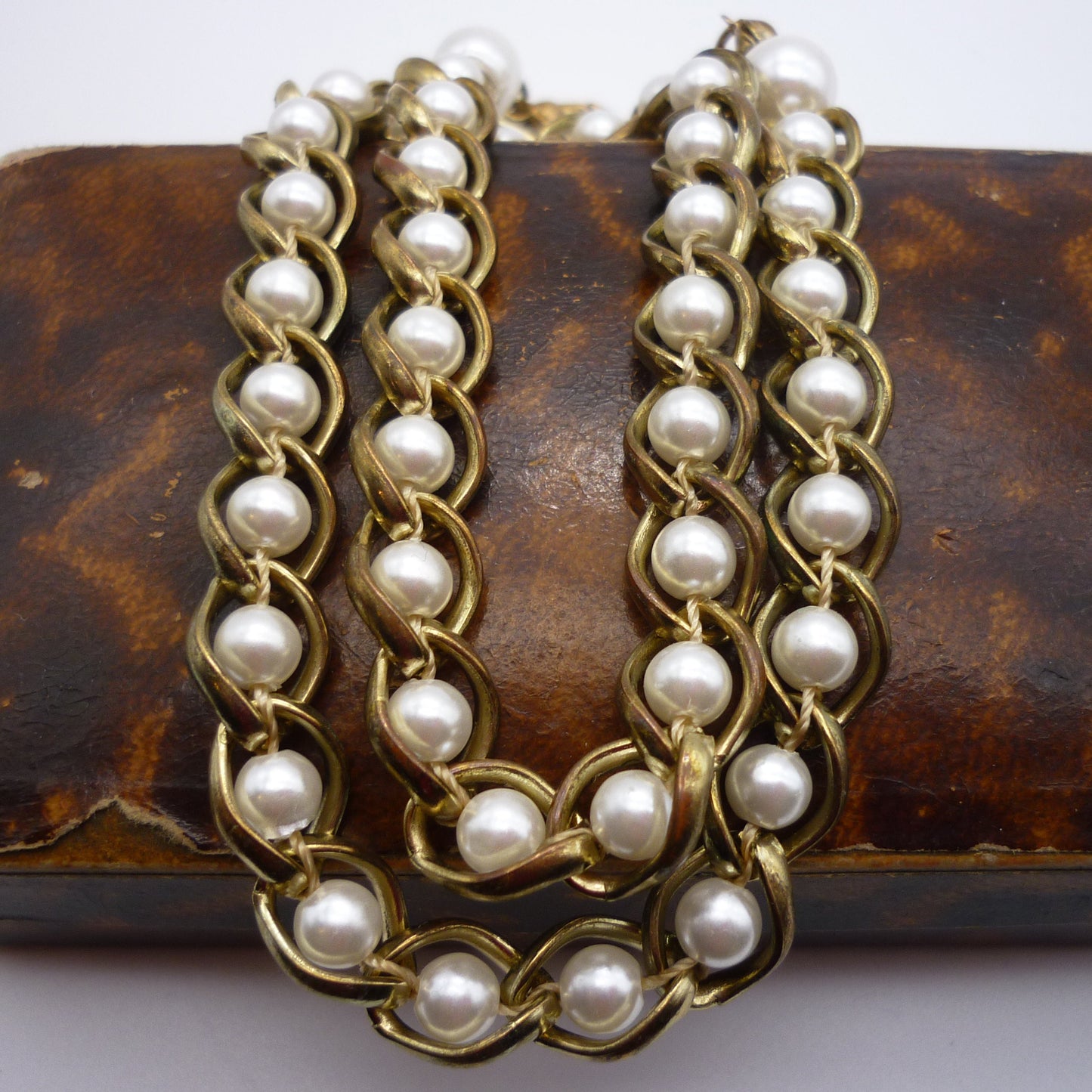 Vintage Gold Tone Chain and Simulated Pearl Choker, Captured Pearl Necklace