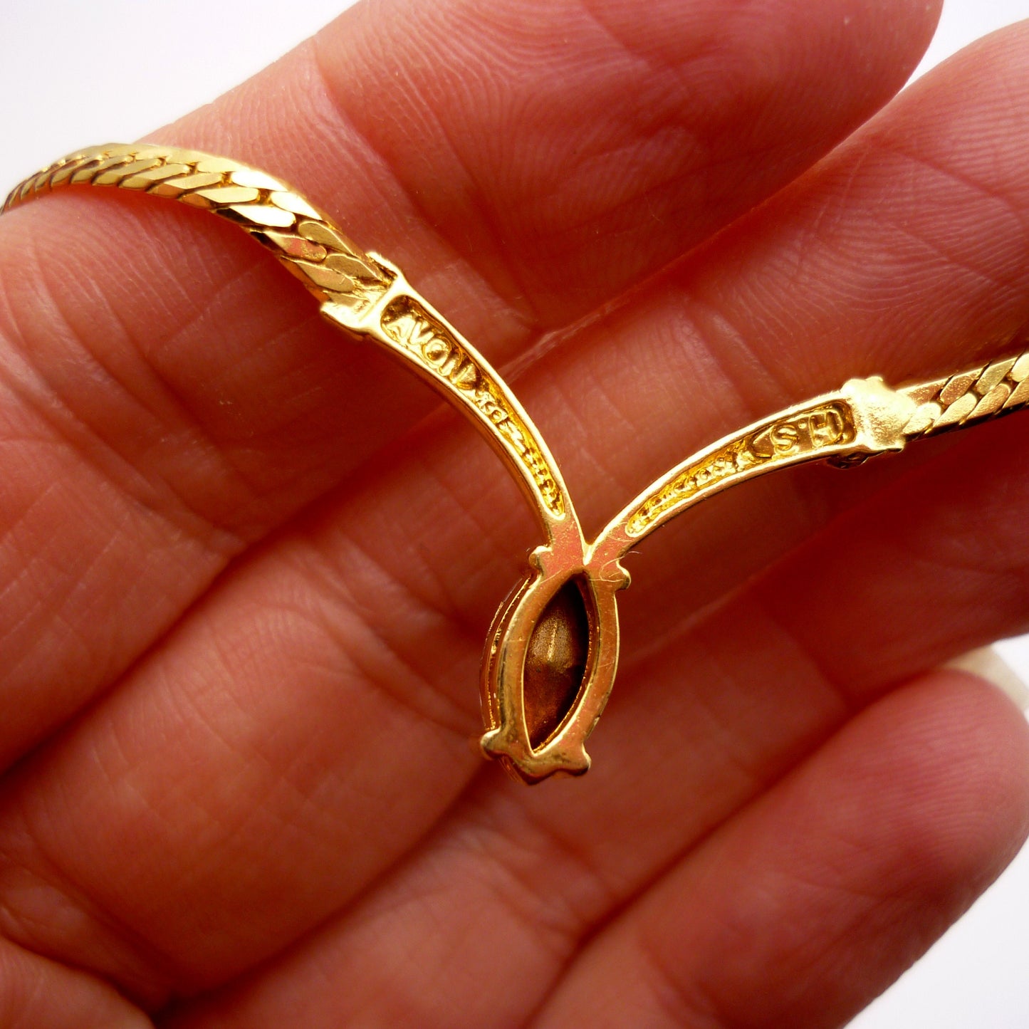 Vintage Avon Gold Tone Chain with Clear Diamante, CZ Wishbone Necklace