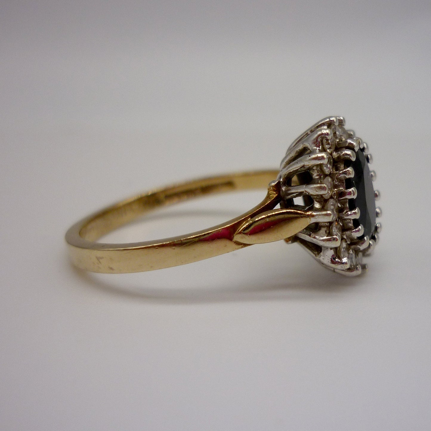 Vintage 9ct Yellow Gold Sapphire Diamond Halo Ring - UK Size N/0