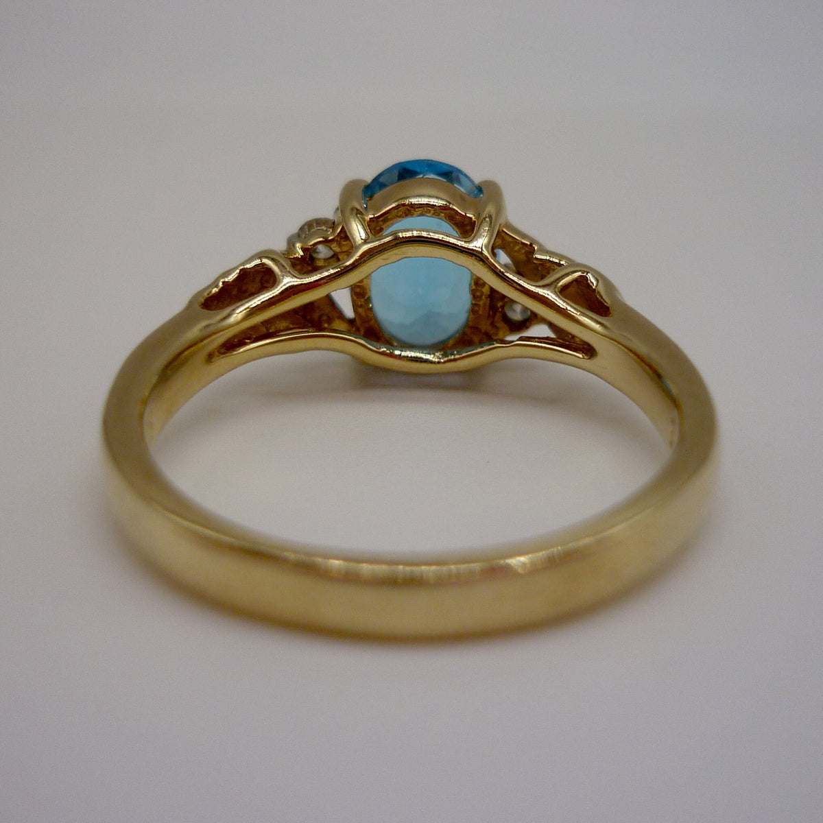 Vintage Blue Topaz 10k Yellow Gold Ring with Diamond Accents, Size 5.5