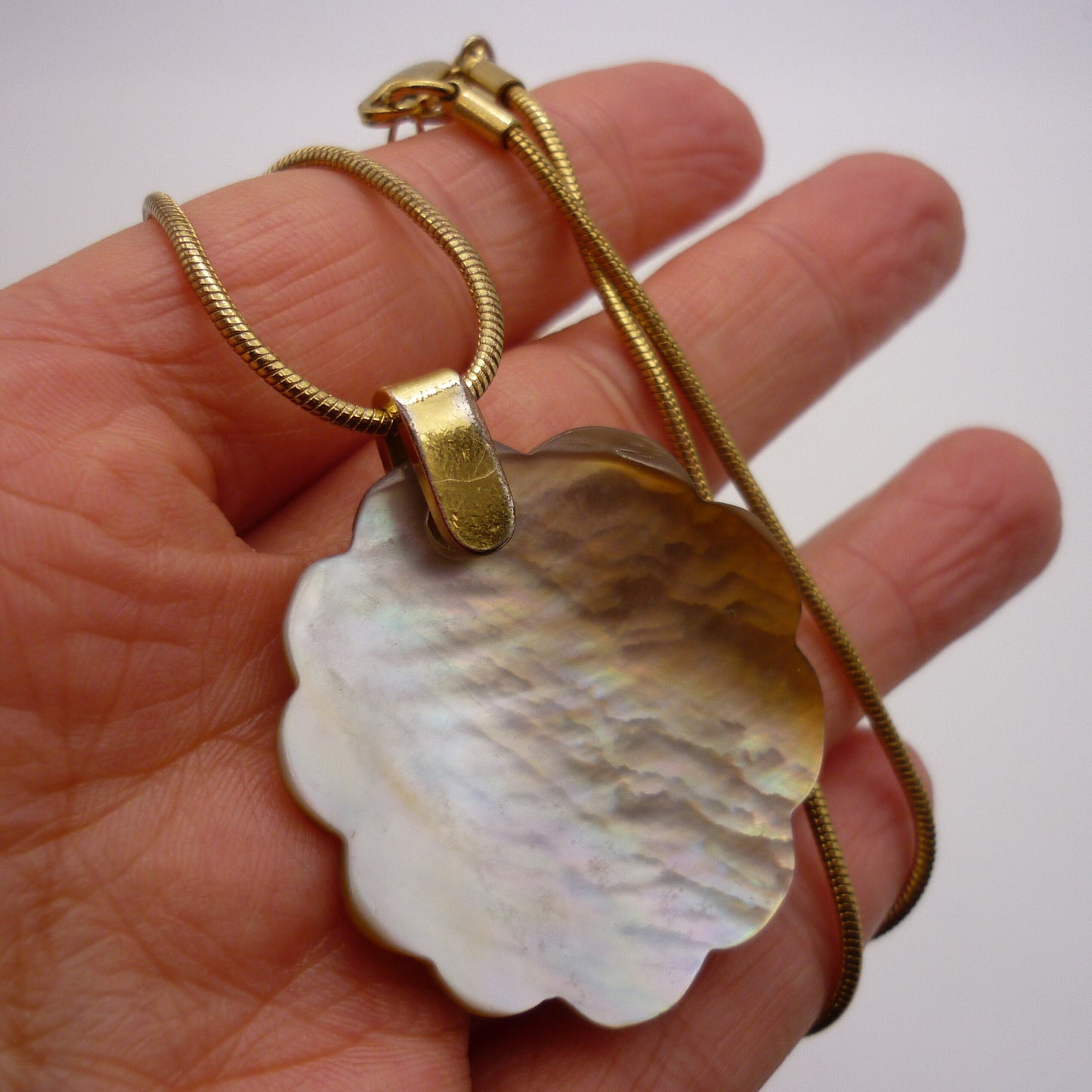 Vintage Shell Flower Pendant on Gold Tone Snake Chain