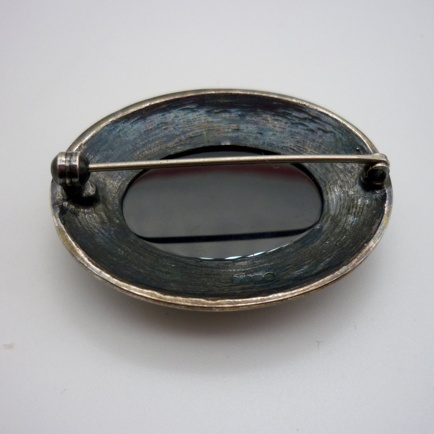 Vintage Malcolm Gray Silver & Onyx Brooch