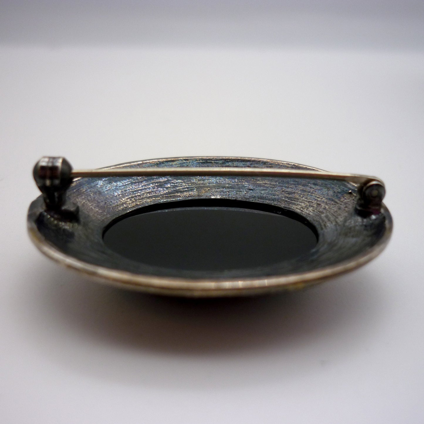 Vintage Malcolm Gray Silver & Onyx Brooch