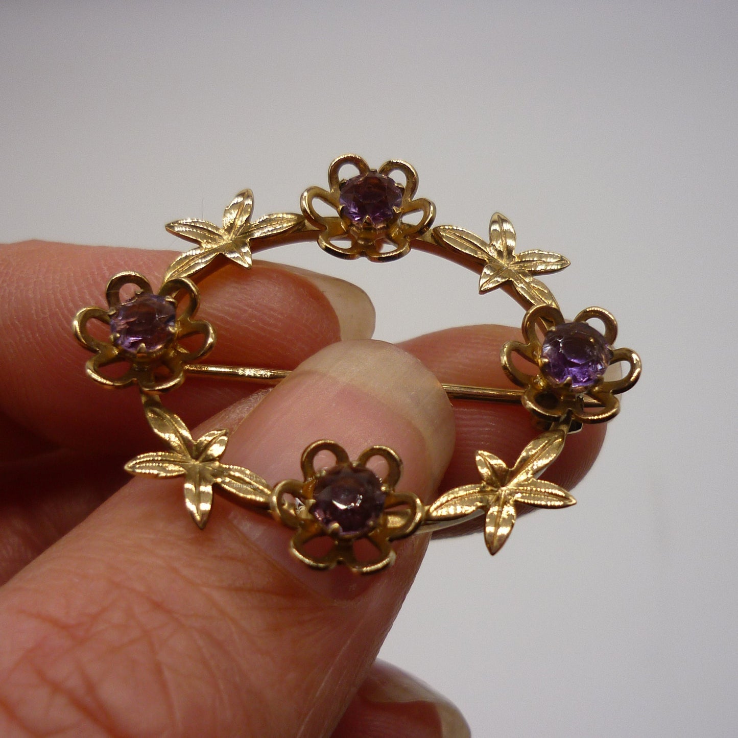 Vintage 9ct Gold & Amethyst Open Oval Wreath Flower Brooch, Payton Pepper Birmingham 1968