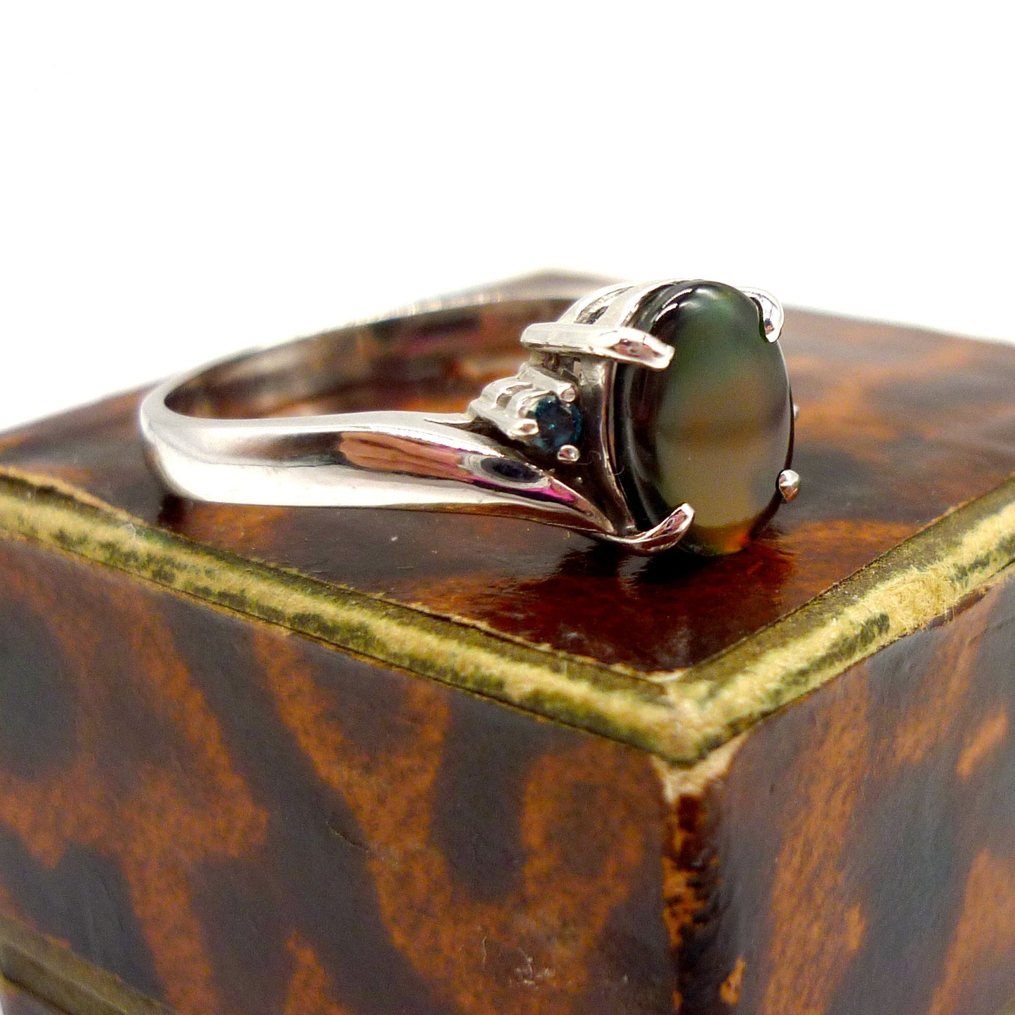 Vintage 14k White Gold Opal Triplet Ring Size 6.75