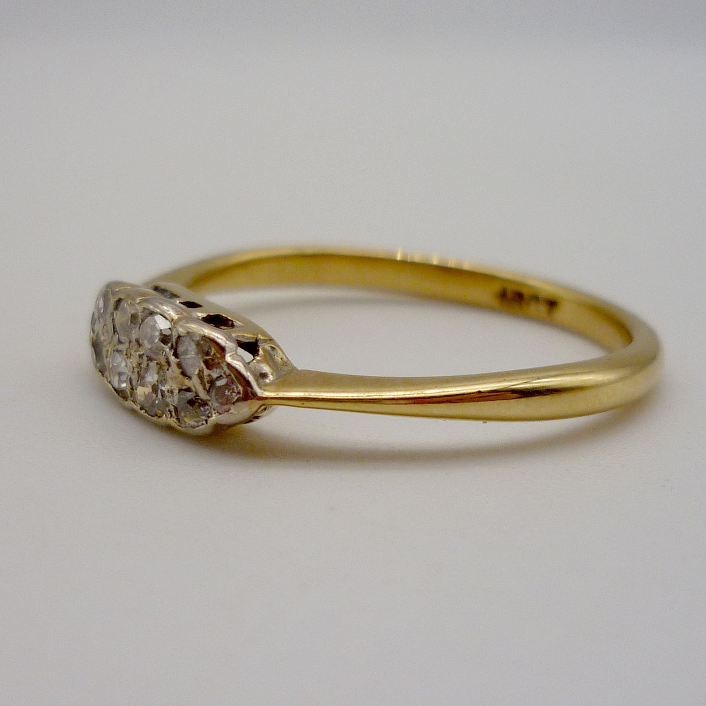 Vintage 18ct Diamond Cluster Ring 8.75