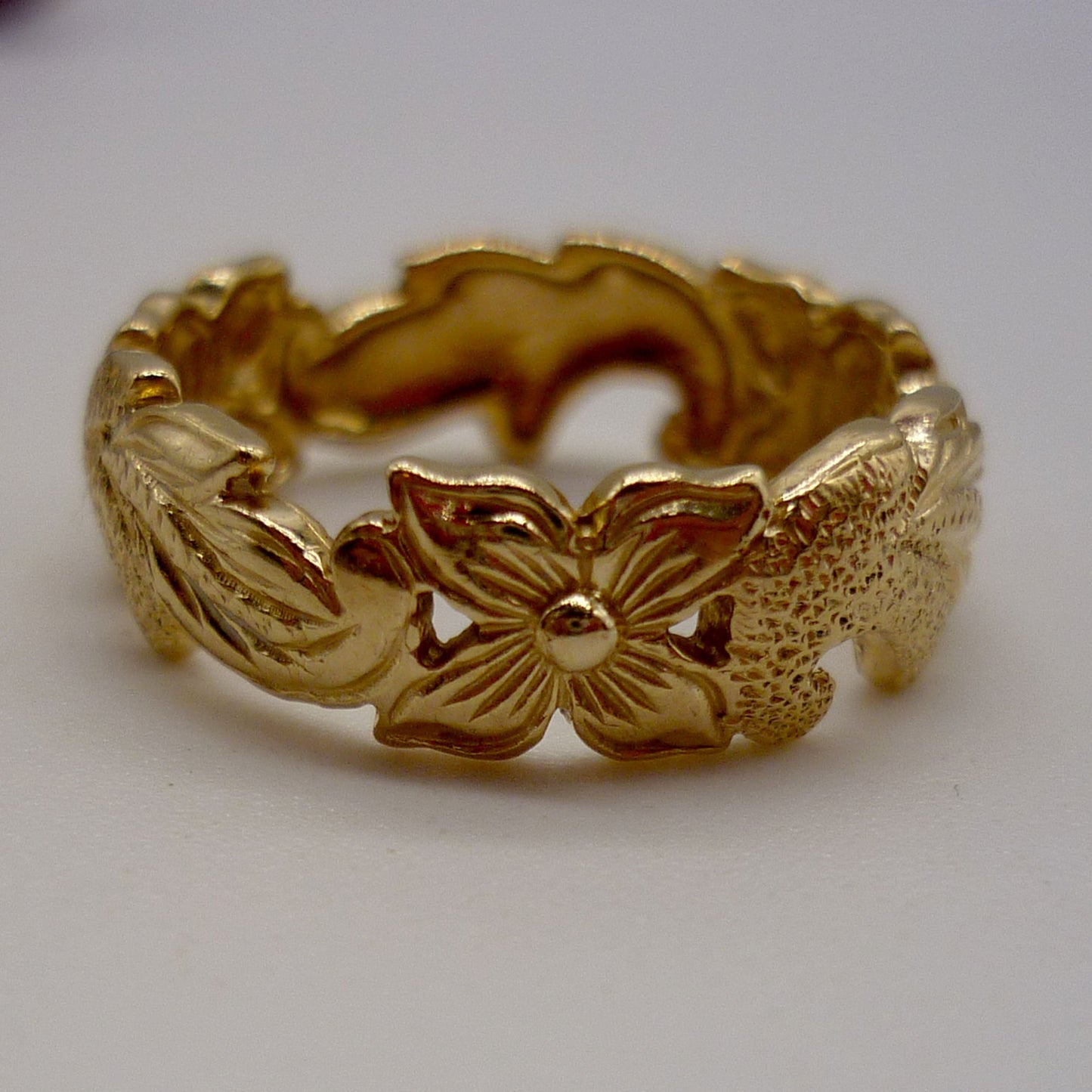 Vintage 14k Hawaiian Gold Wedding Band Size 4.75