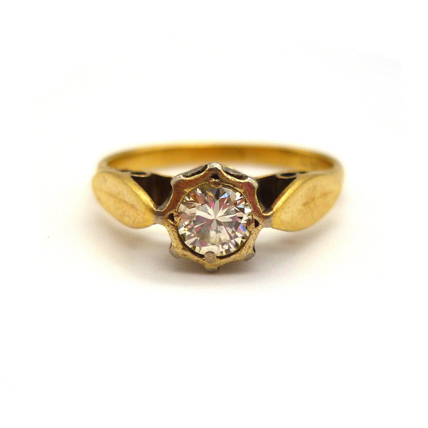 Vintage 18k Solitaire Ring with High Set Diamond Size 5.5