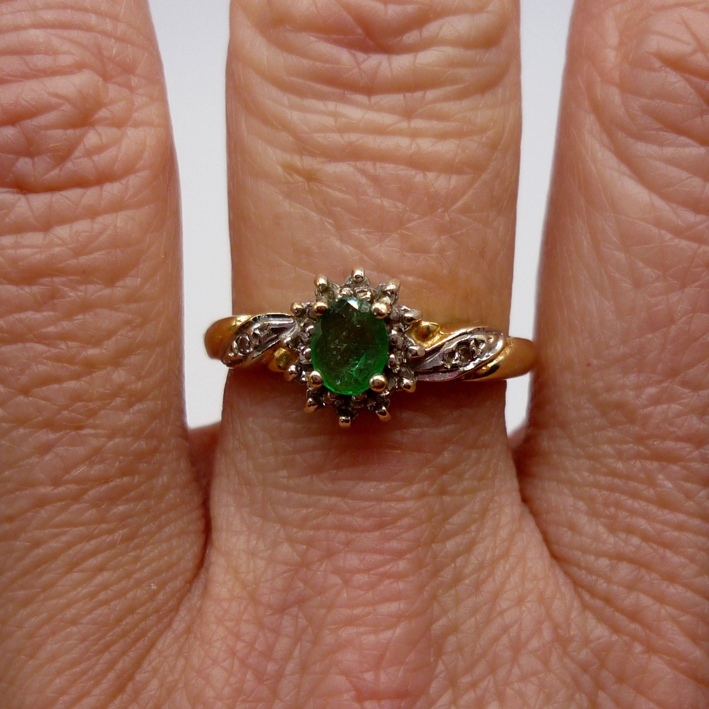 Vintage Emerald & Diamond 18k Gold Halo Ring - Size 7