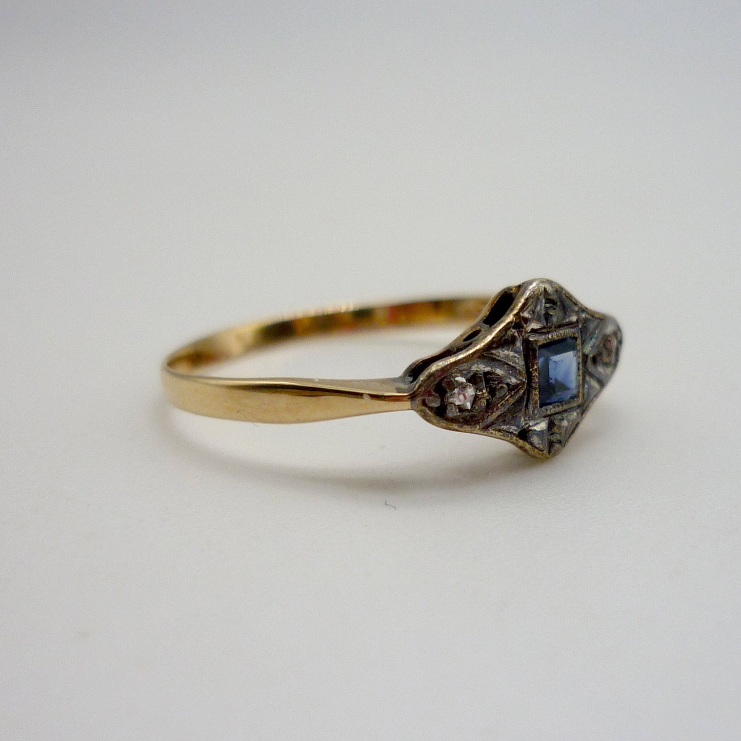 Art Deco Sapphire & Diamond Ring Size 4.45, Antique 18k Gold and Platinum Engagement Ring