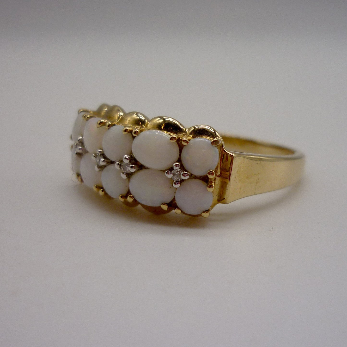 Vintage Opal & Diamond Gold Ring Size 7